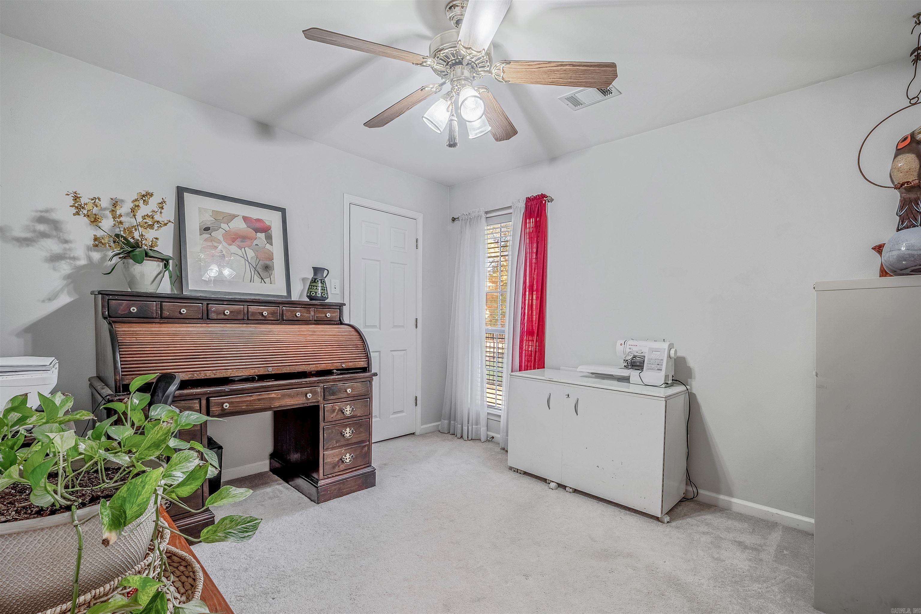 COUNTRY CLUB OF ARK THE - Residential