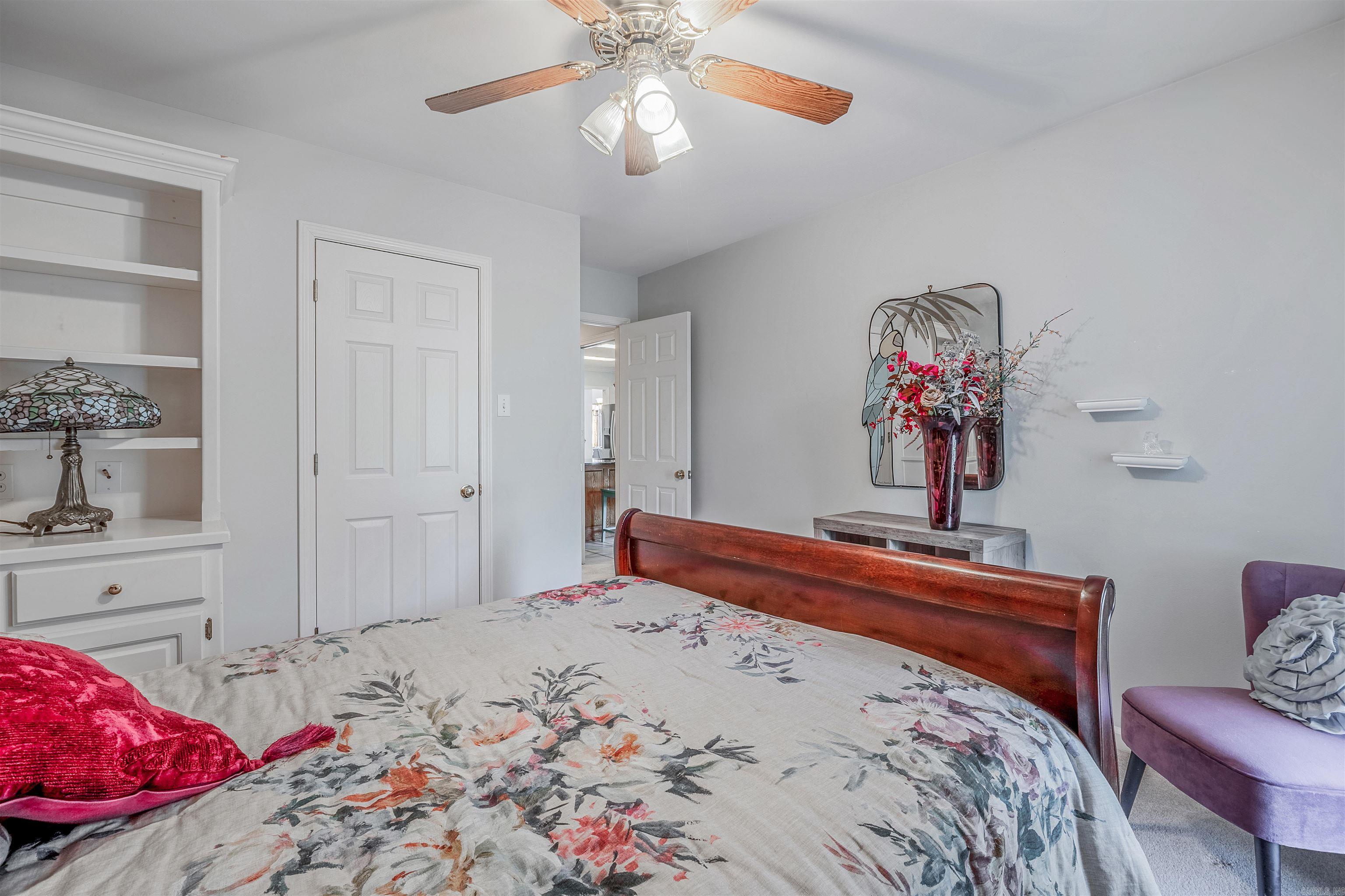 COUNTRY CLUB OF ARK THE - Residential