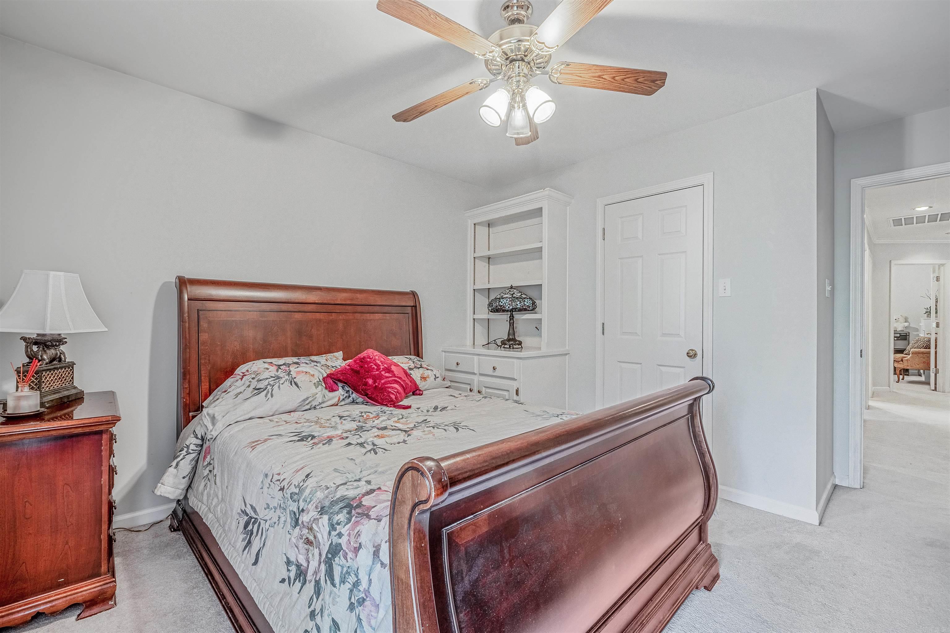 COUNTRY CLUB OF ARK THE - Residential