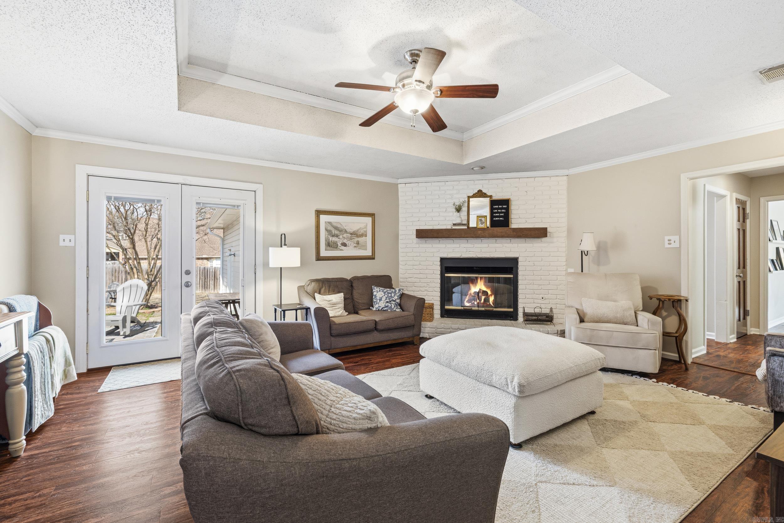 OAKBROOKE - Residential