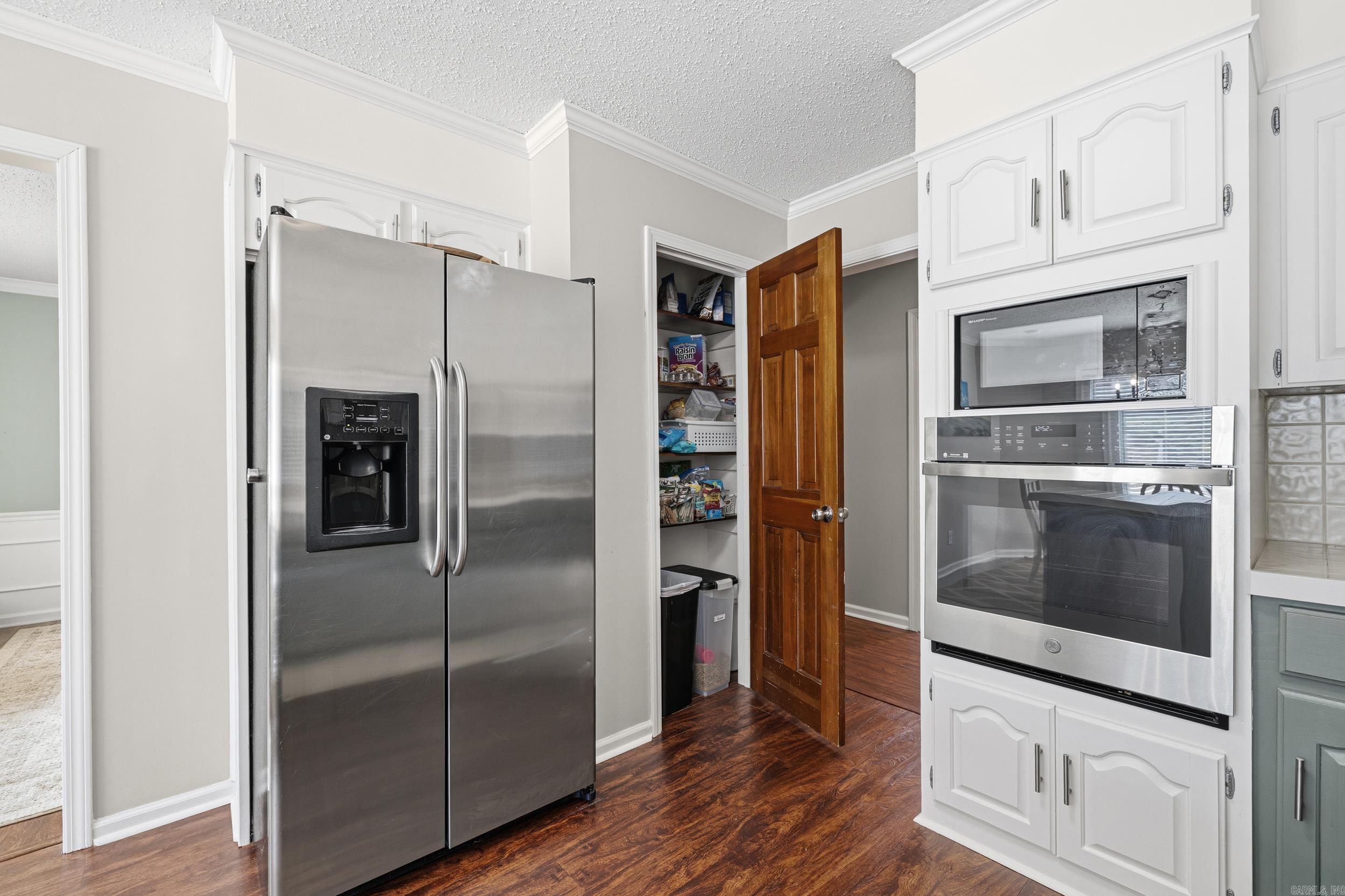 OAKBROOKE - Residential