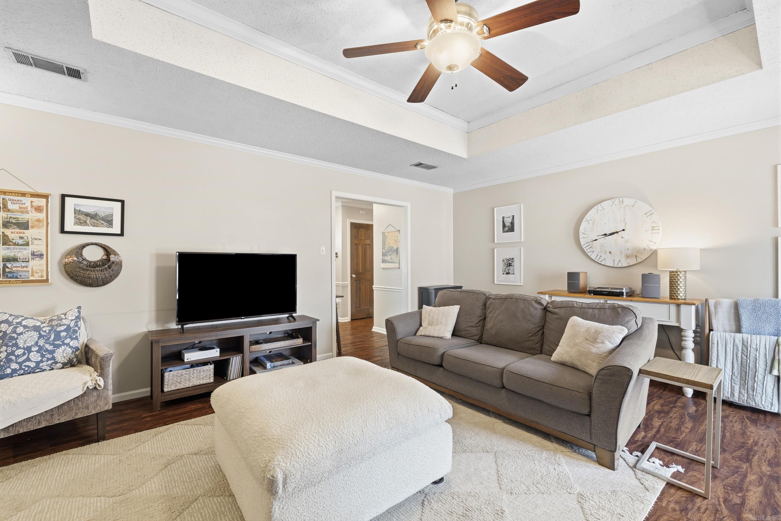 OAKBROOKE - Residential