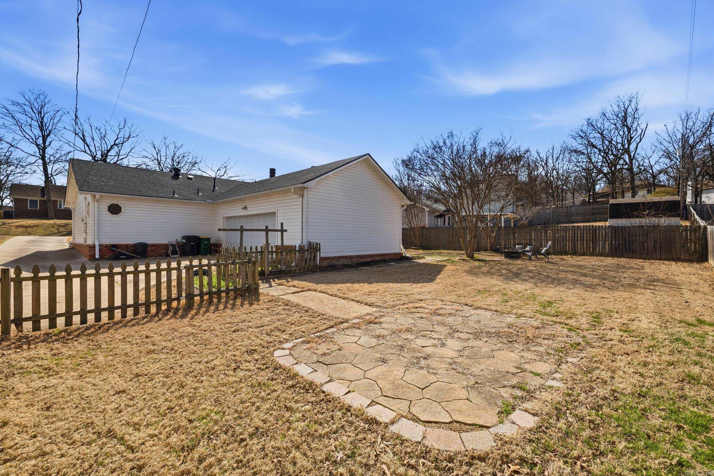 OAKBROOKE - Residential