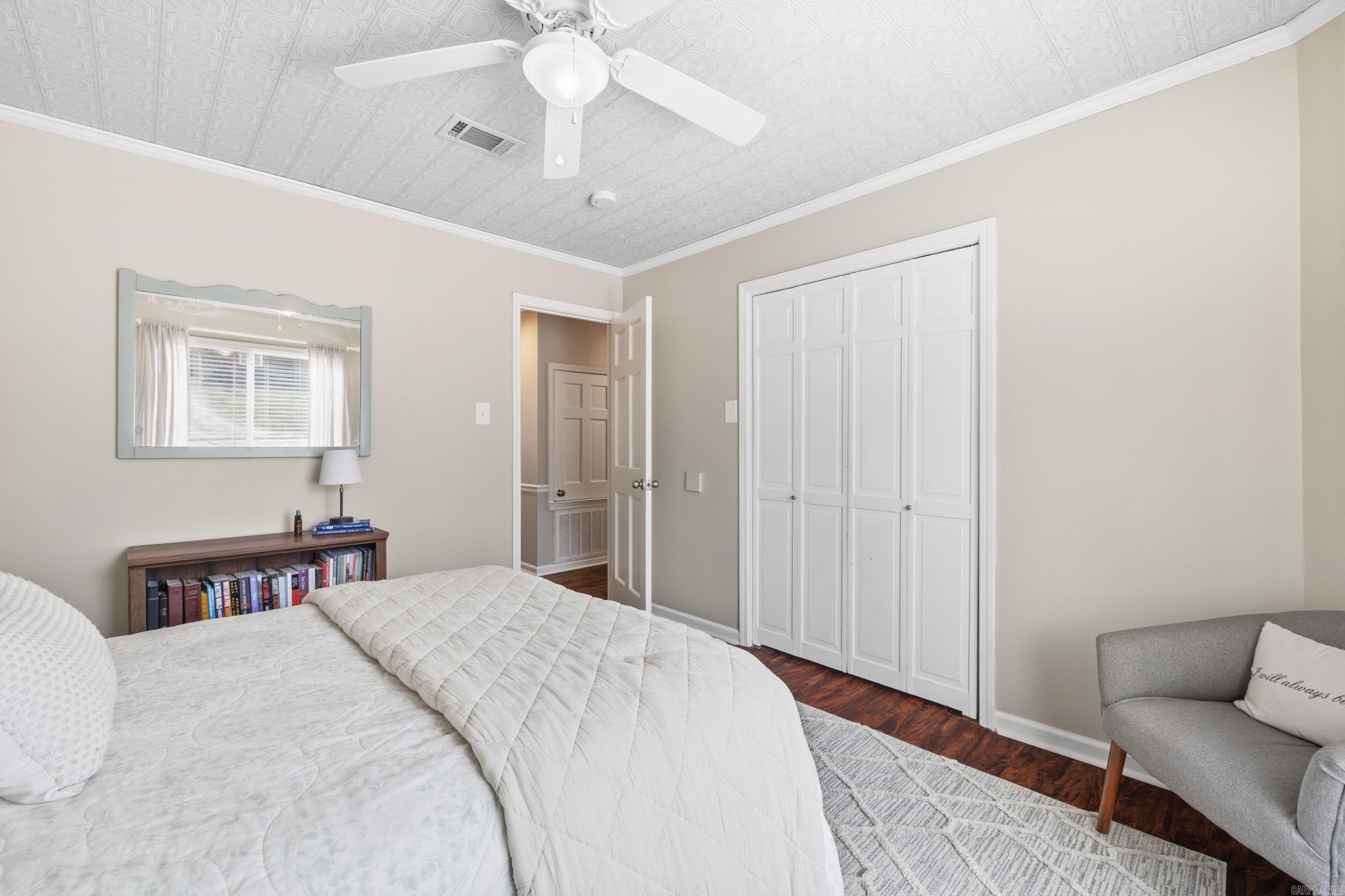 OAKBROOKE - Residential