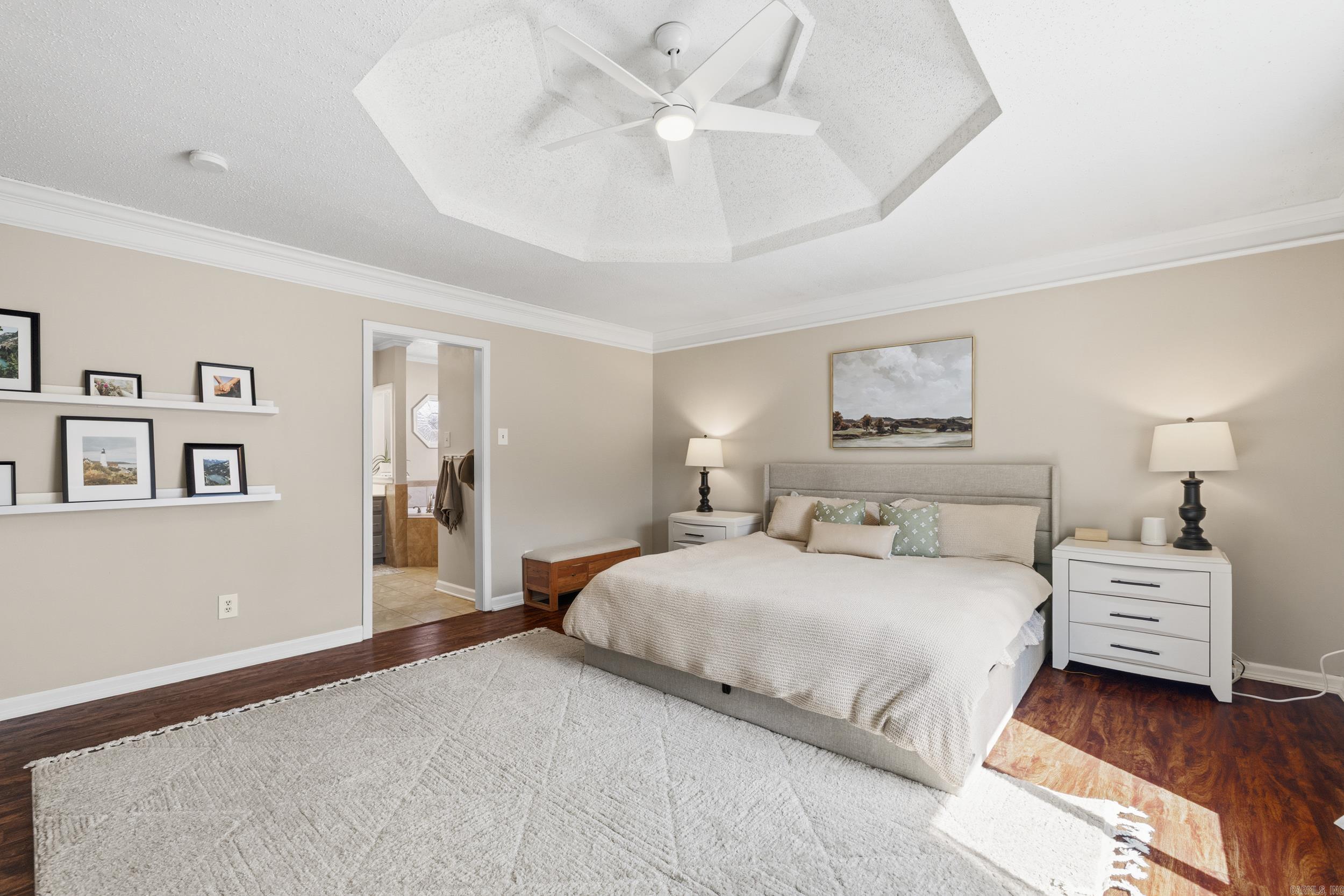 OAKBROOKE - Residential