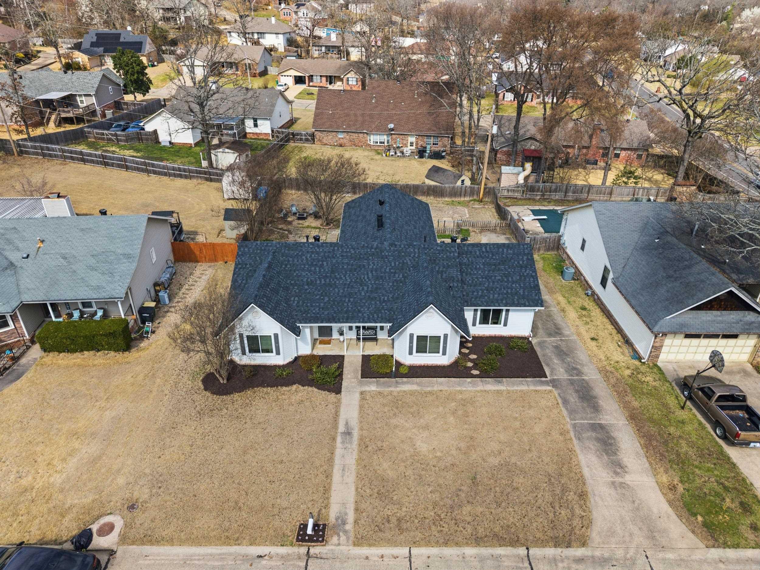 OAKBROOKE - Residential