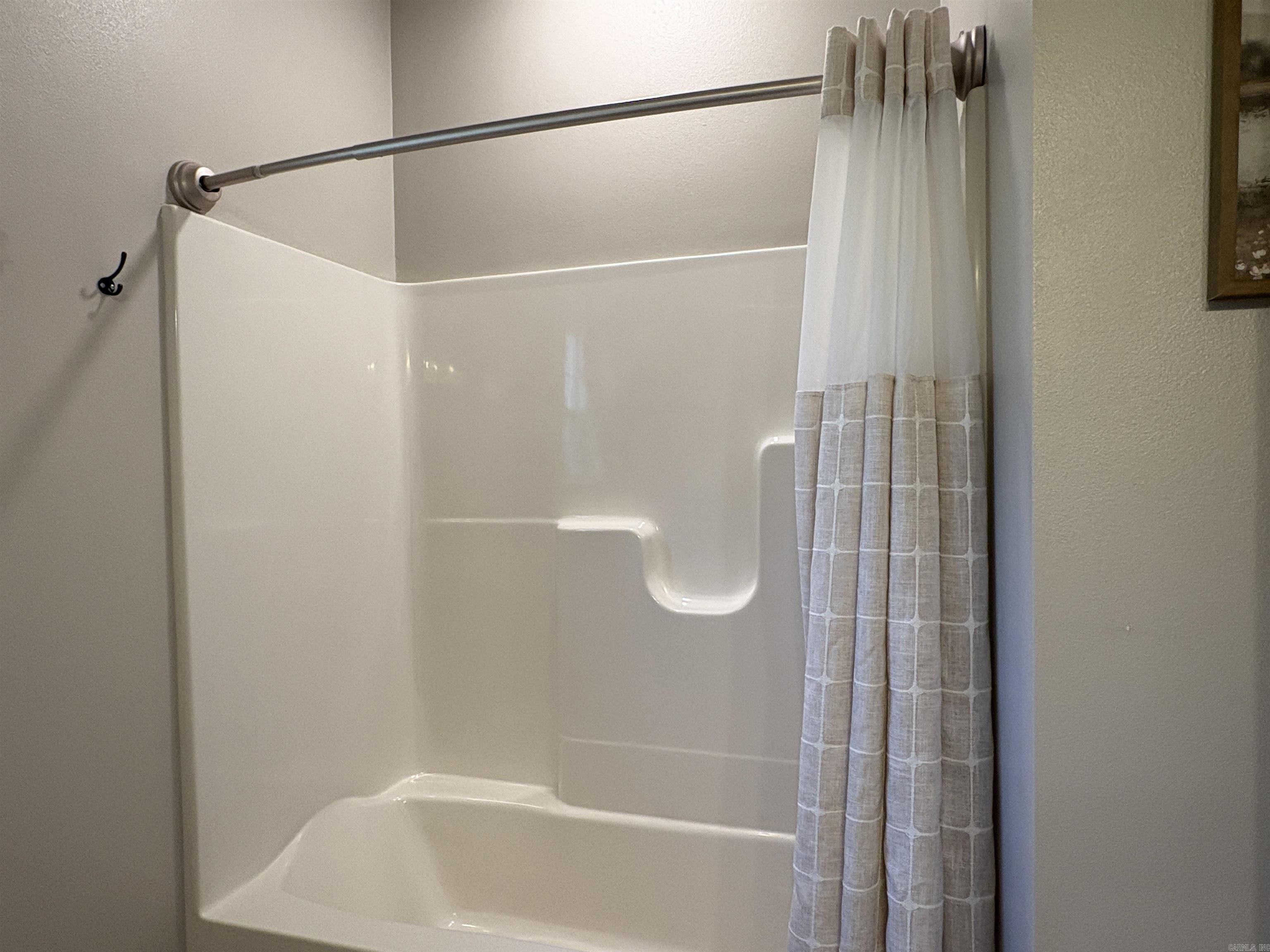 FOREST COVE - Residential