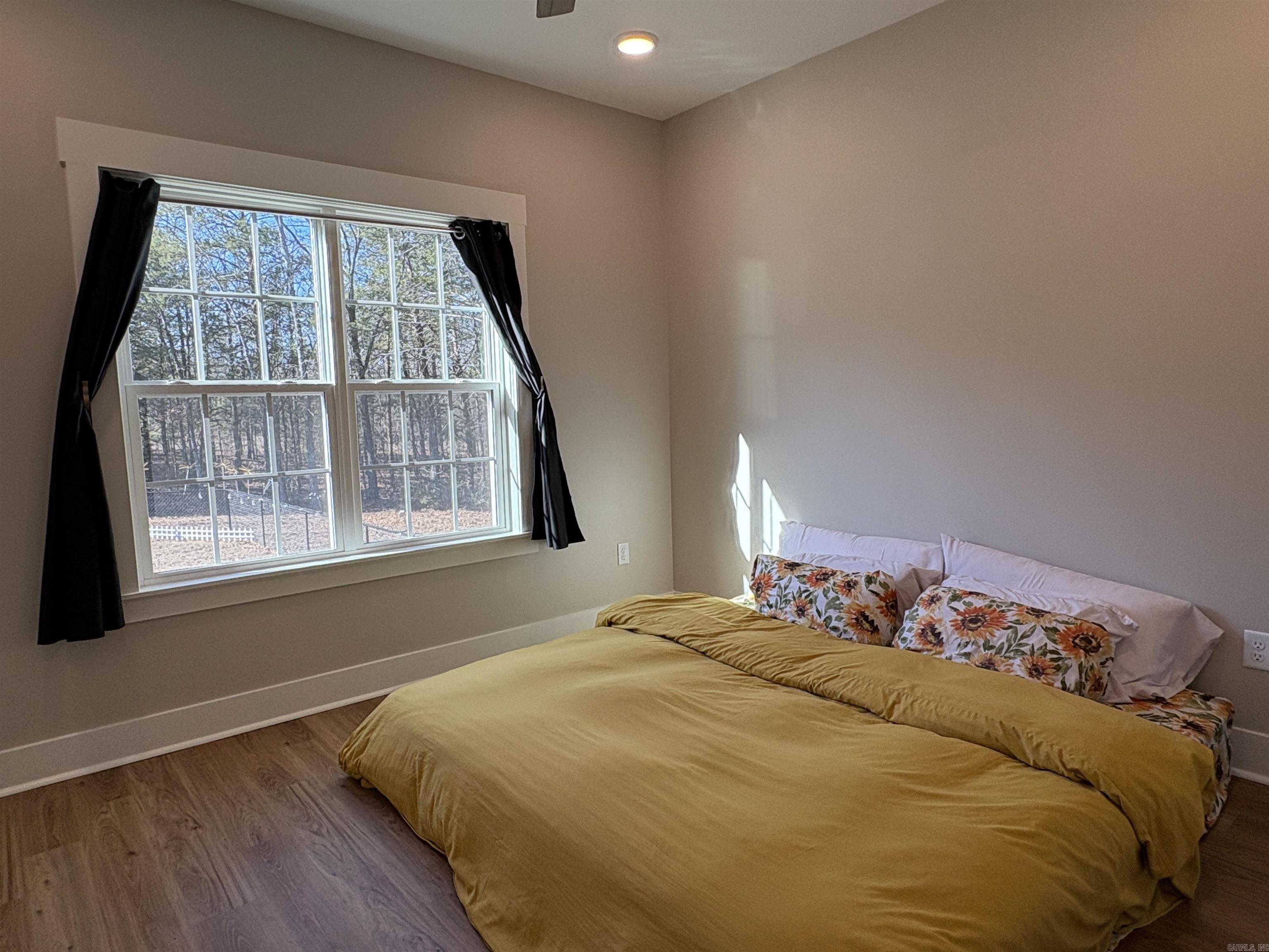 FOREST COVE - Residential