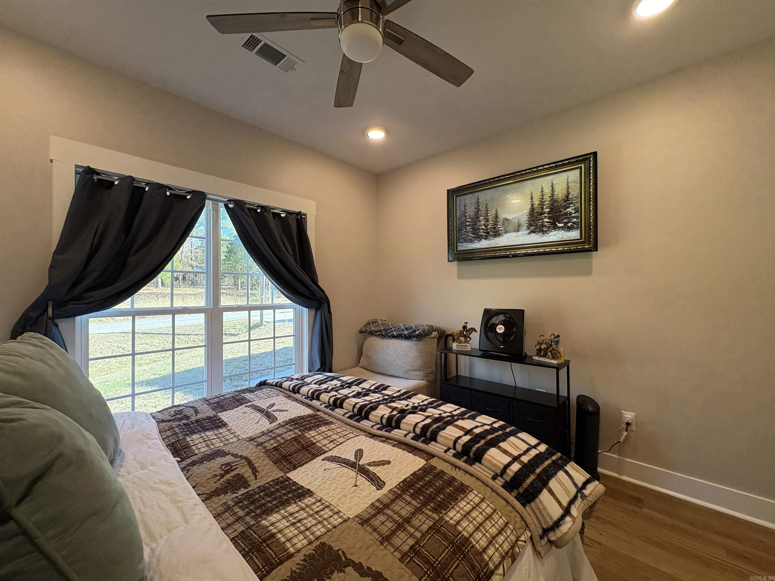 FOREST COVE - Residential