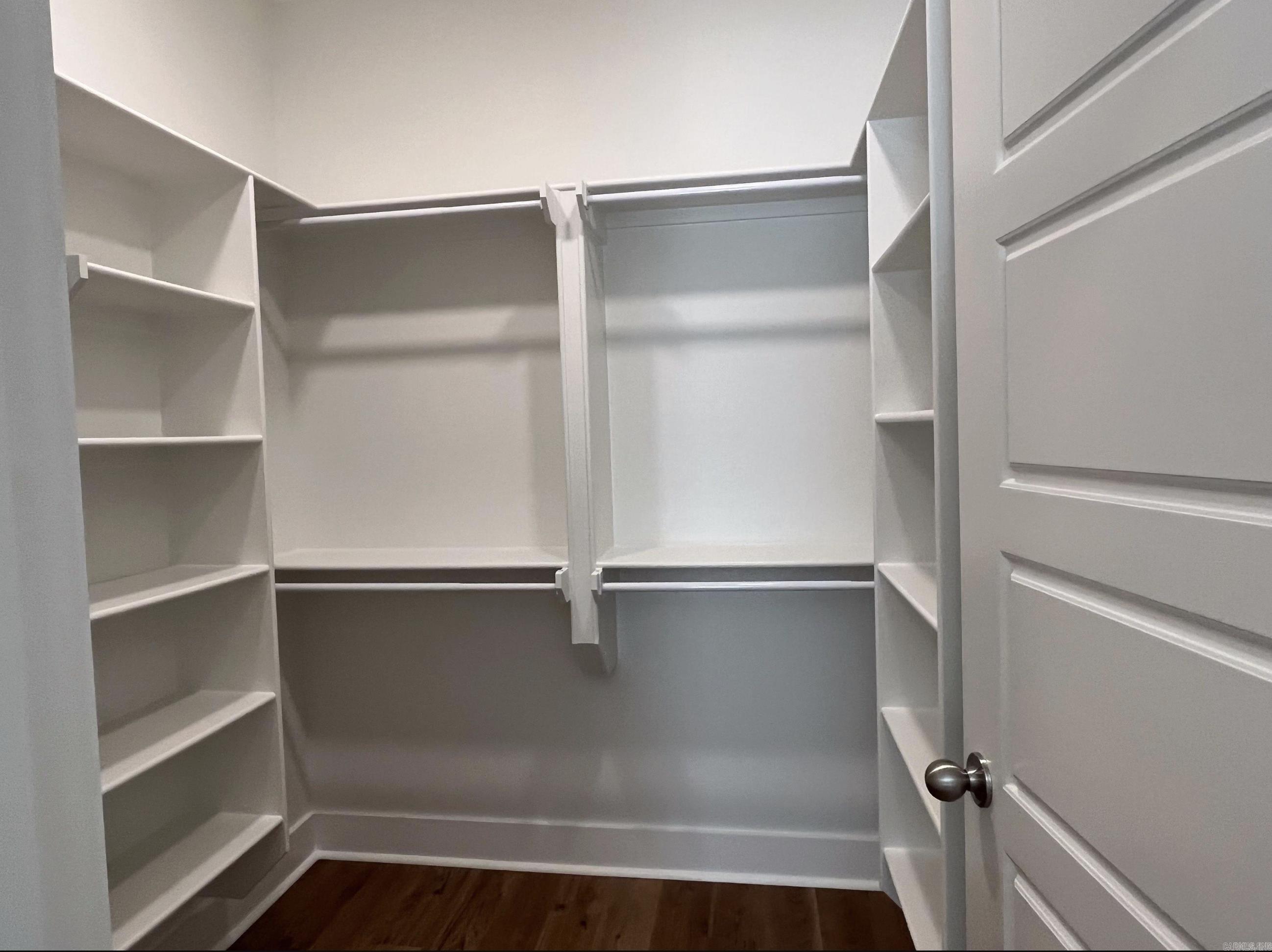 FOREST COVE - Residential