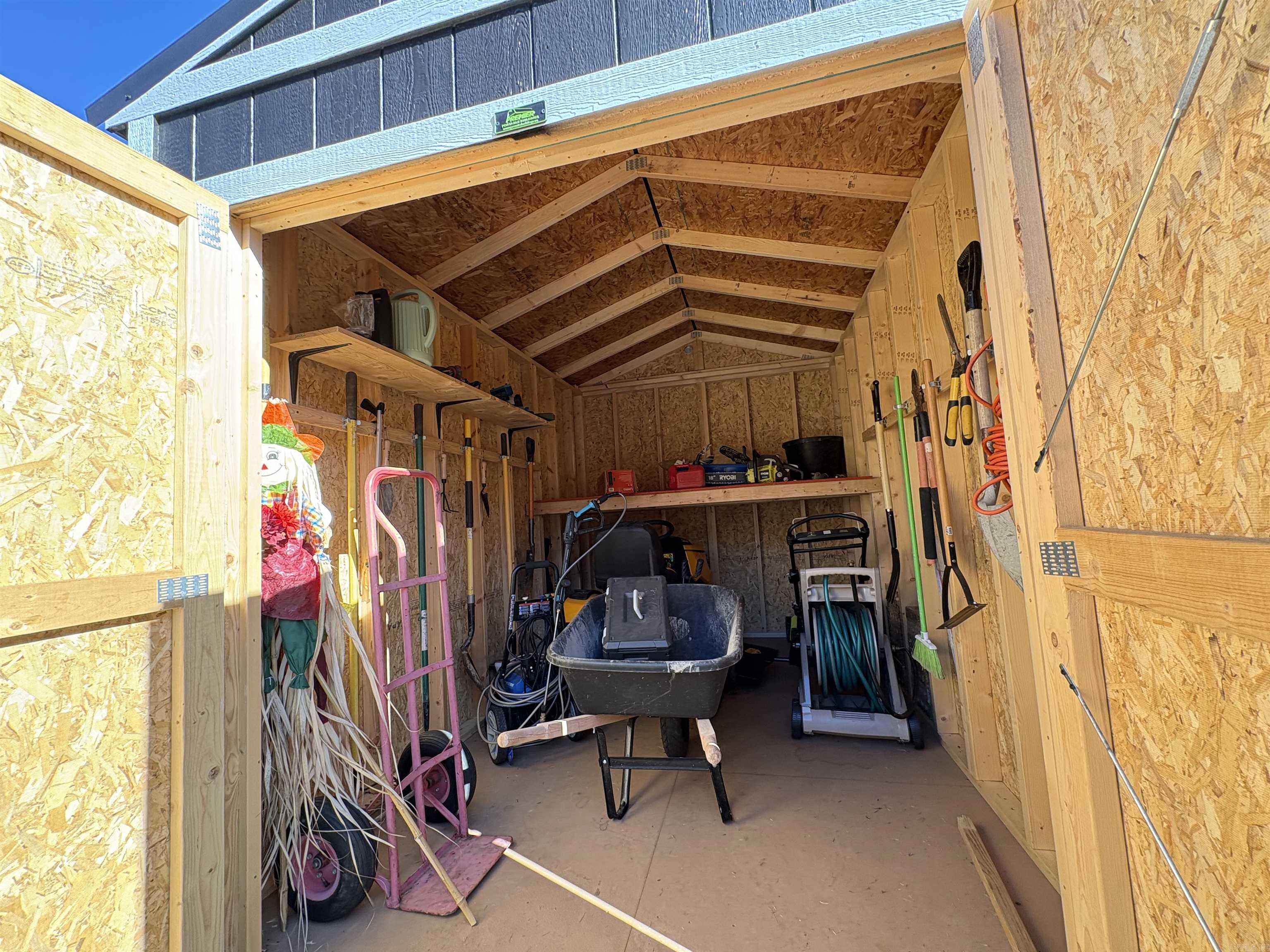 FOREST COVE - Residential