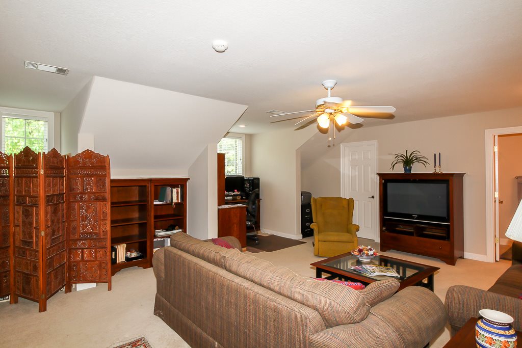 Isabella - Residential