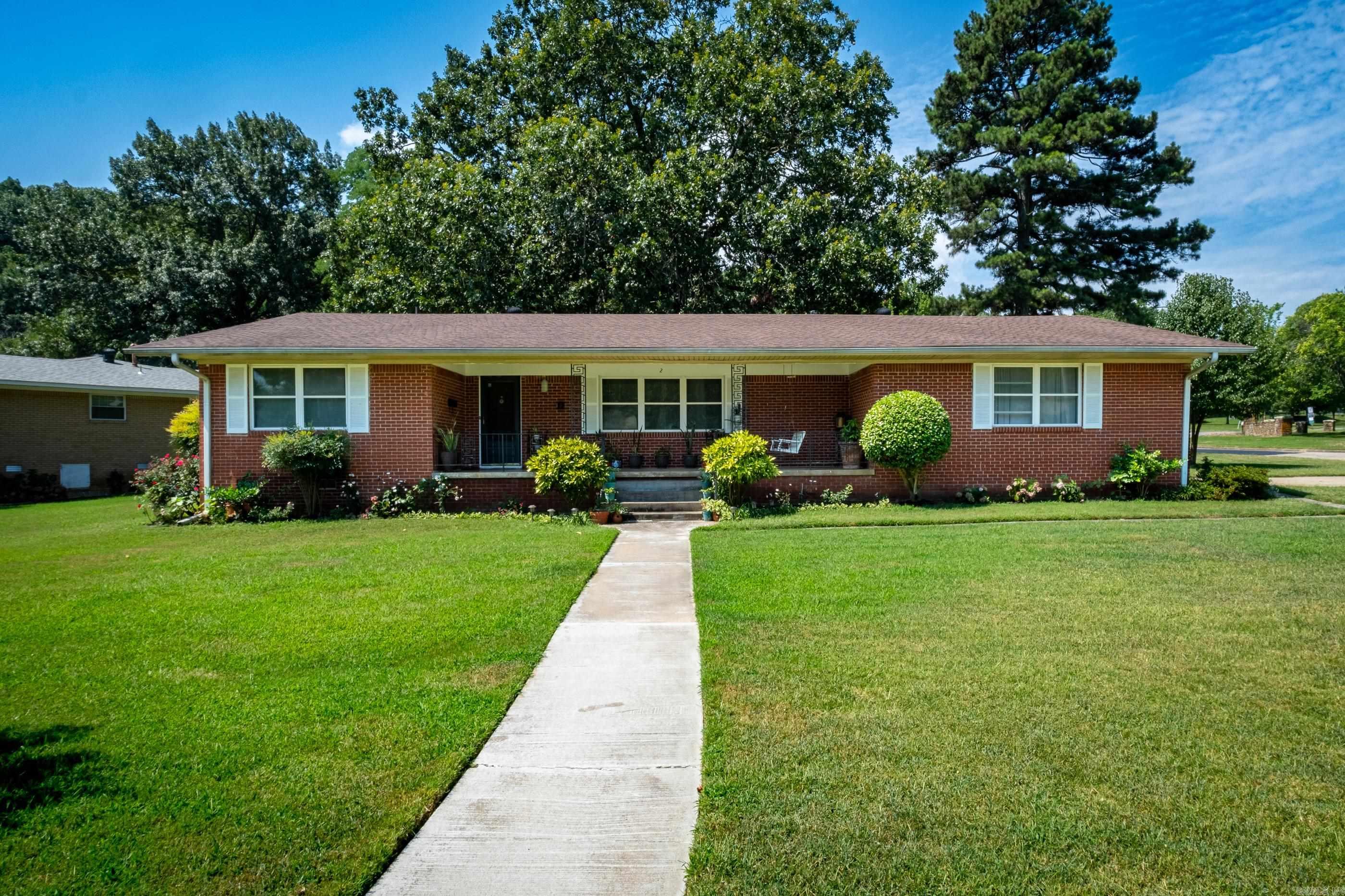 CEDAR HILL TERR - Residential
