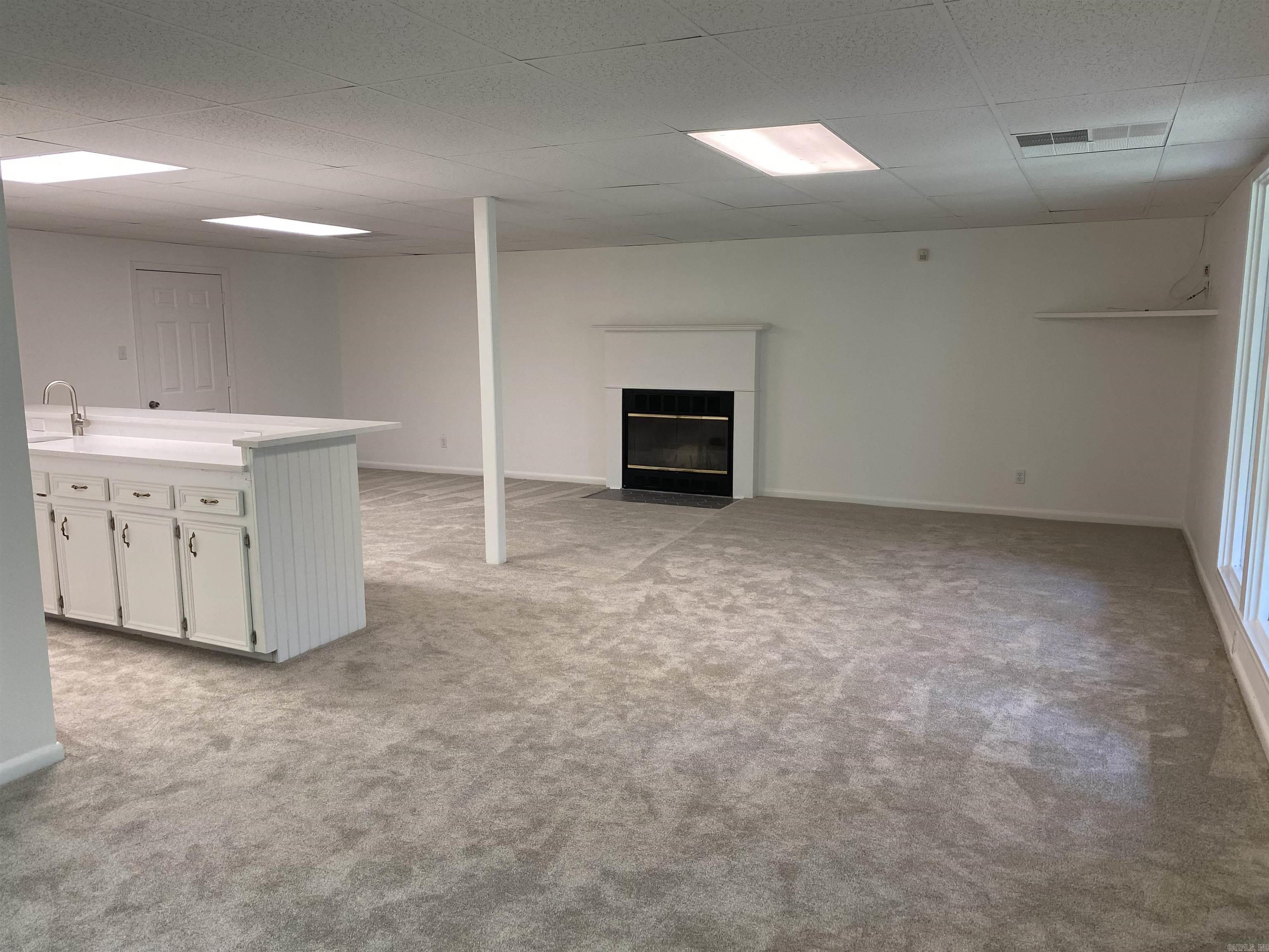 HILLSBOROUGH - Residential