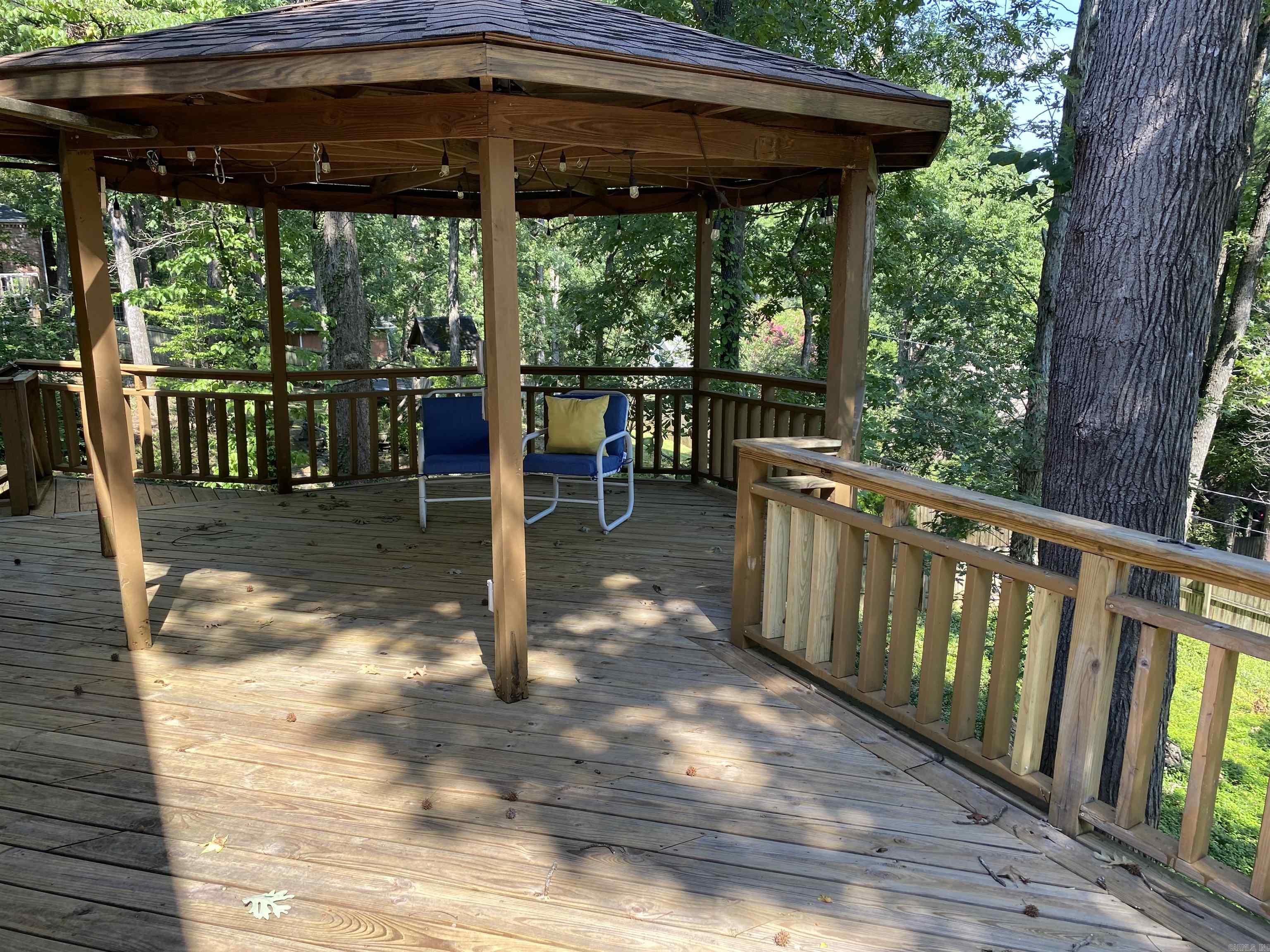 HILLSBOROUGH - Residential