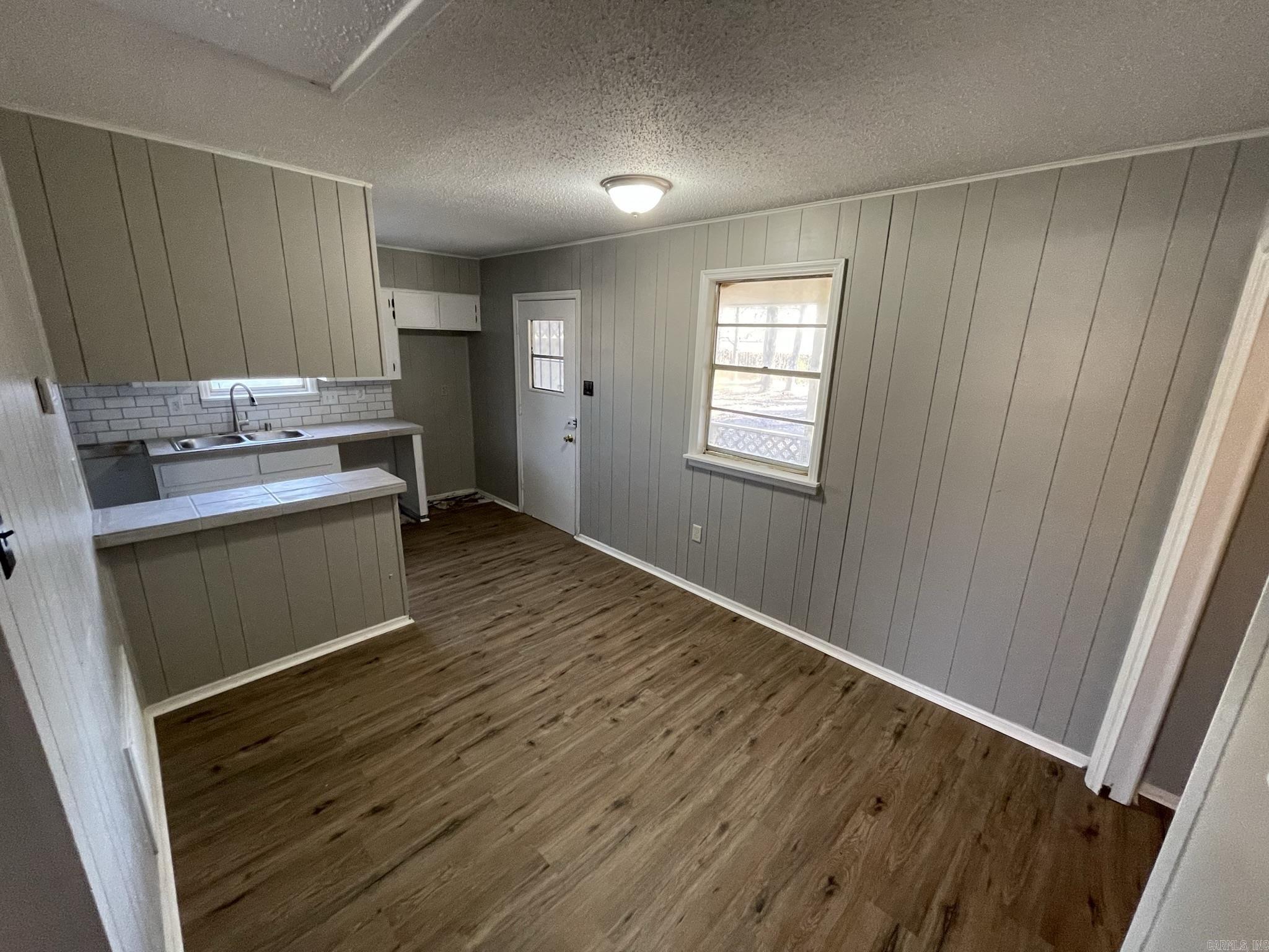 Patriot Manor - Residential Lease