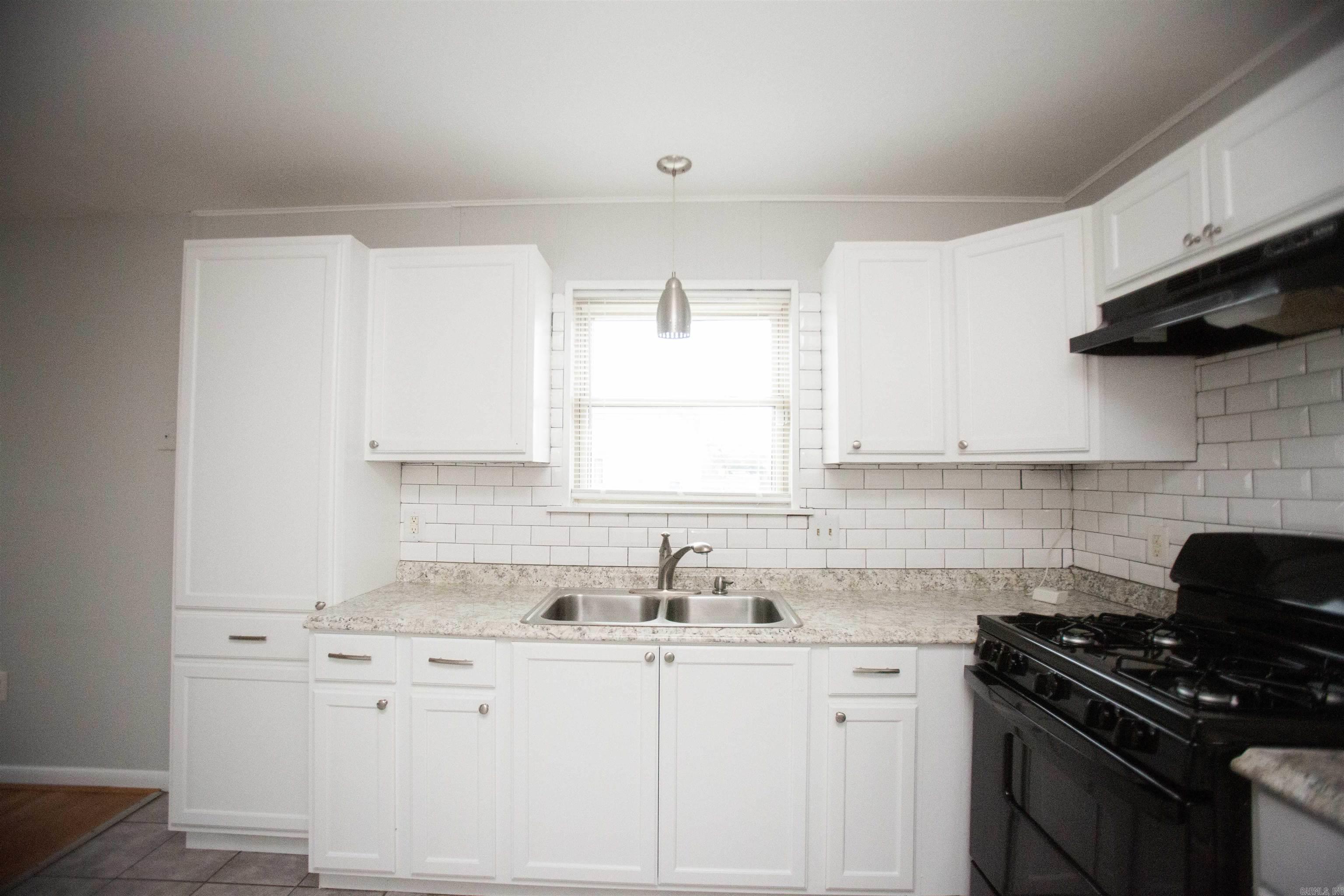 College - Residential Lease