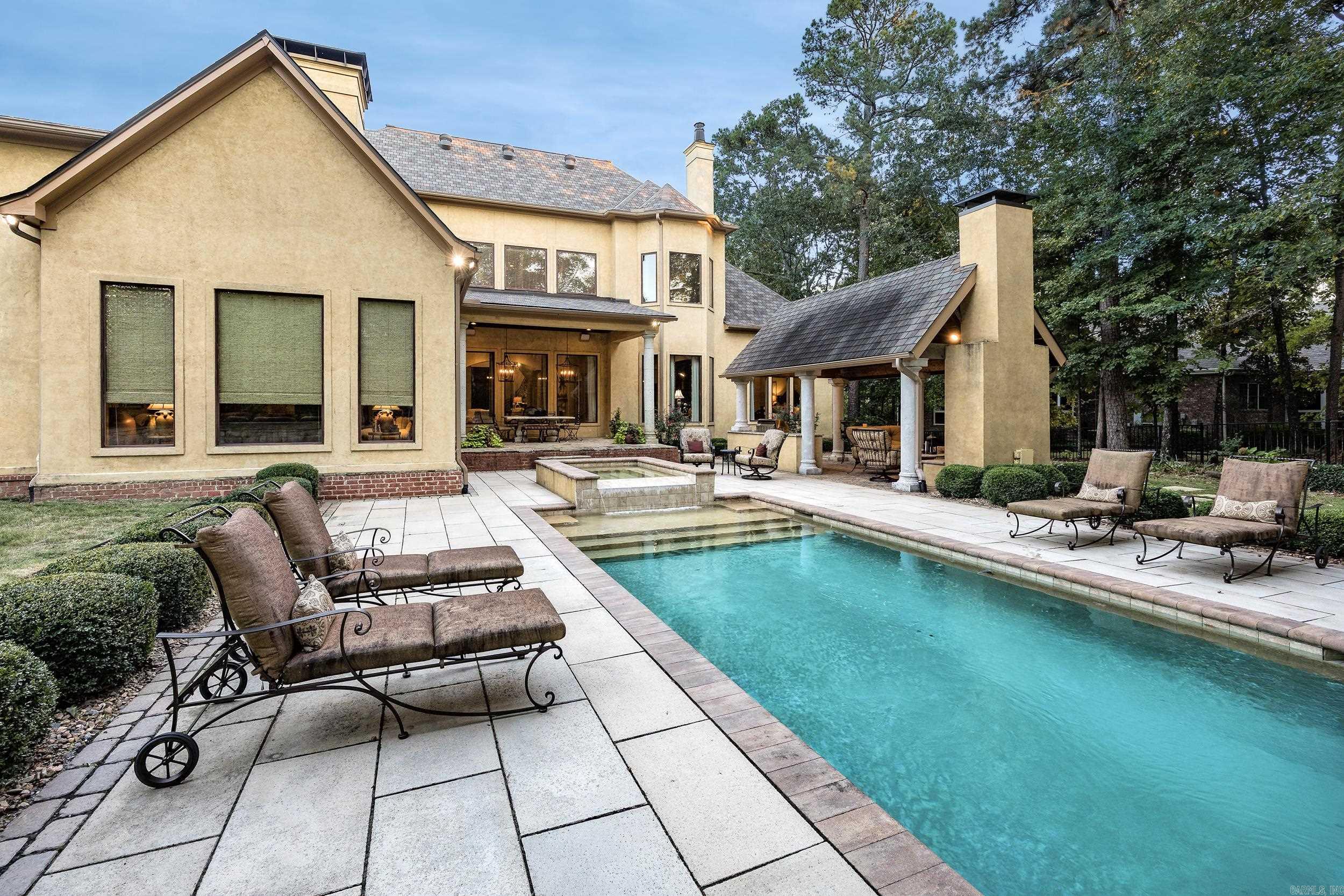 CHENAL VALLEY SOLOGNE CIRCLE - Residential