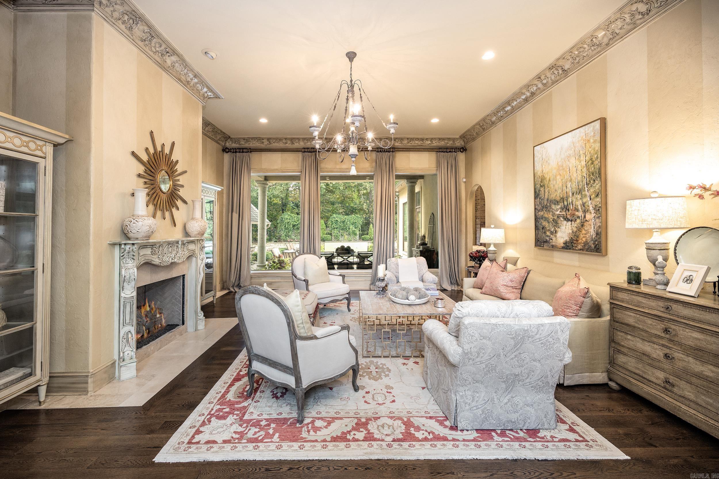 CHENAL VALLEY SOLOGNE CIRCLE - Residential