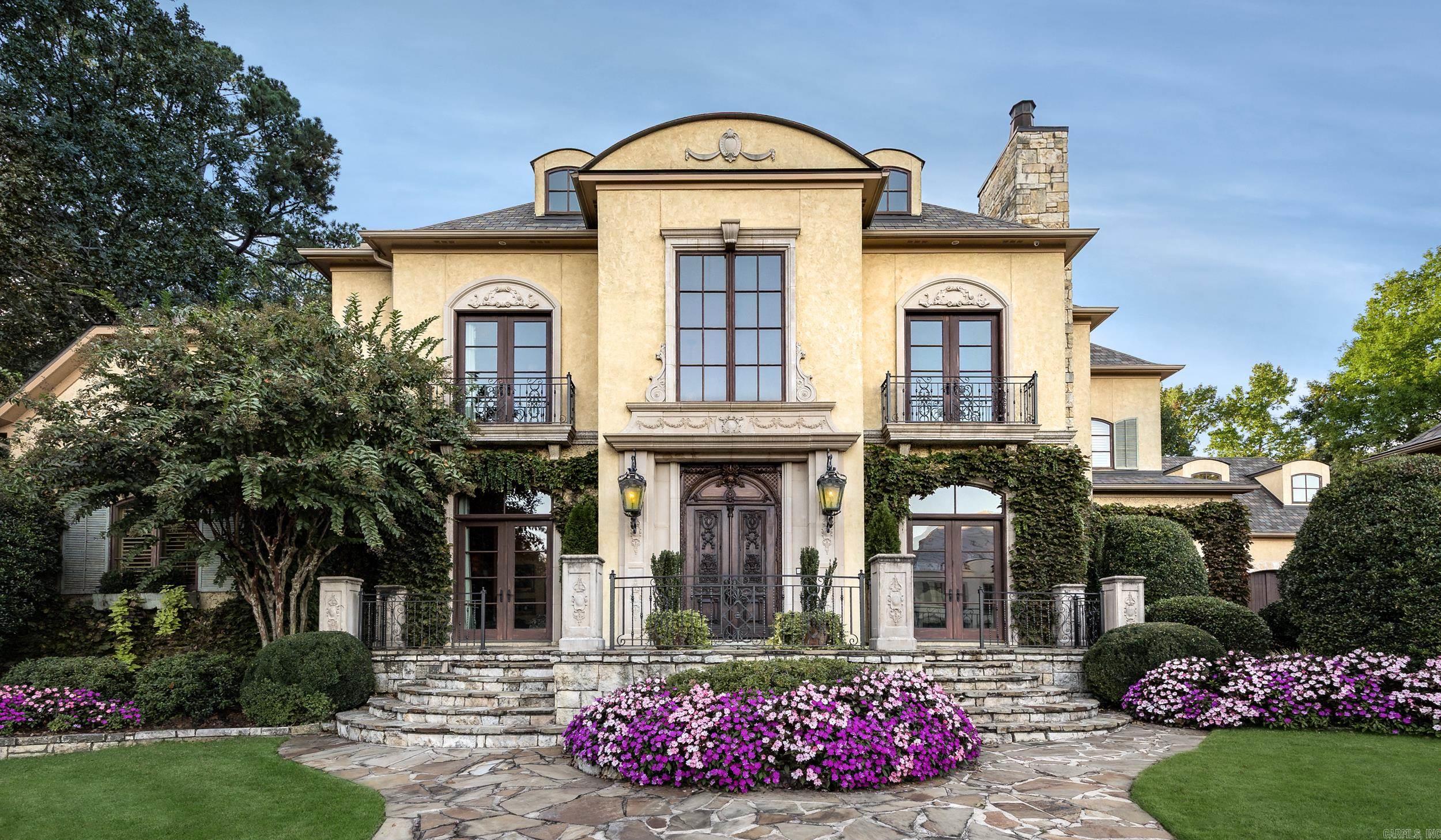 CHENAL VALLEY SOLOGNE CIRCLE - Residential