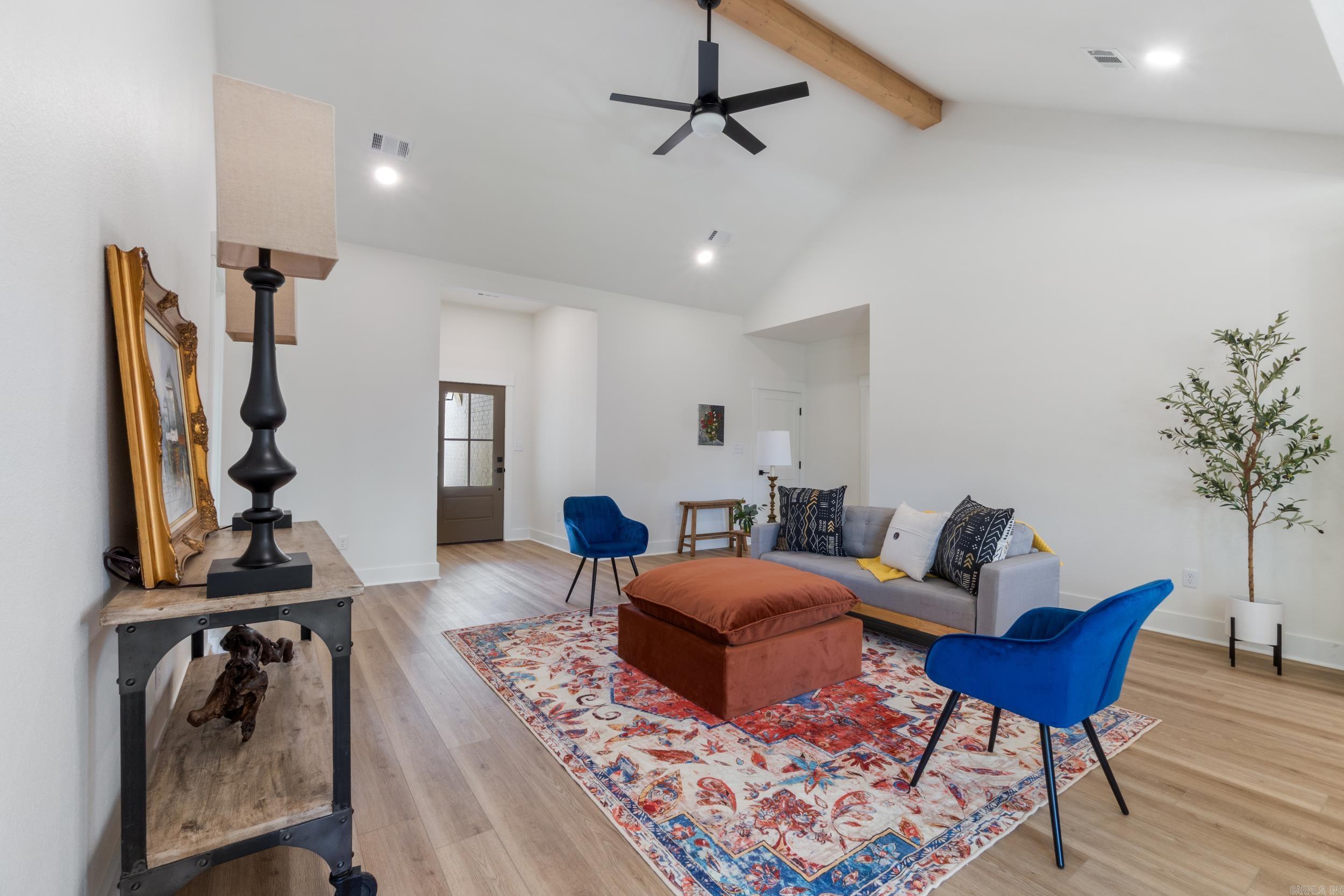 EAST MEADOW - Residential