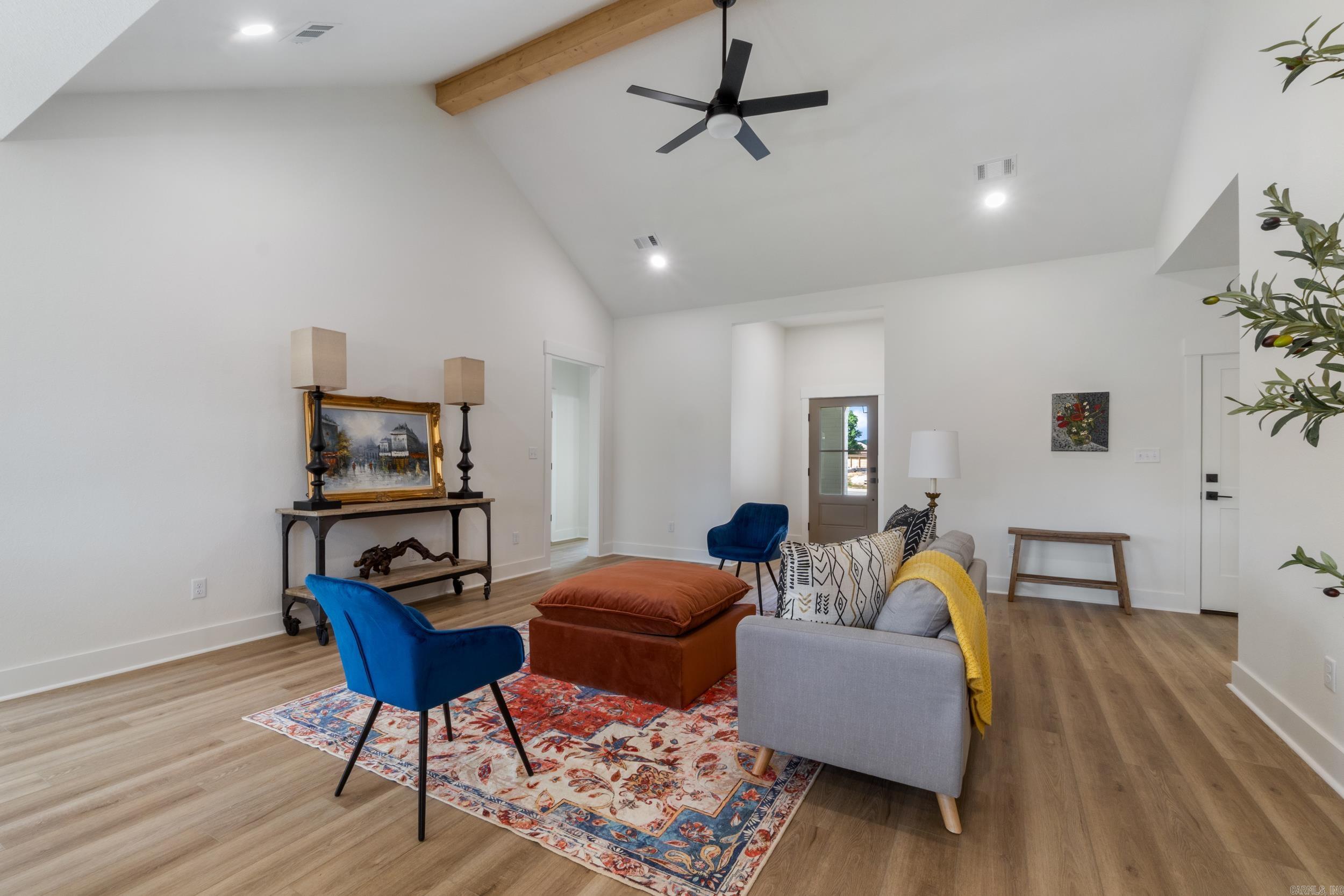 EAST MEADOW - Residential