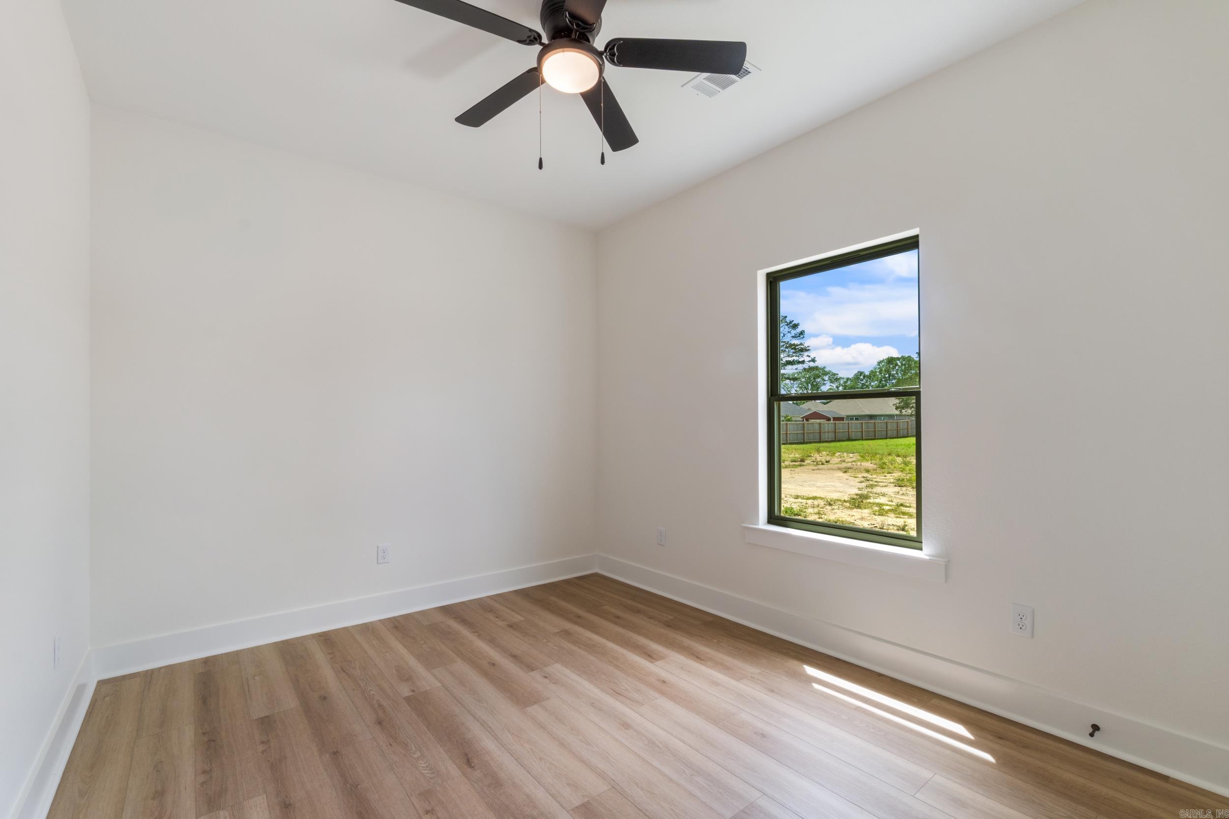 EAST MEADOW - Residential