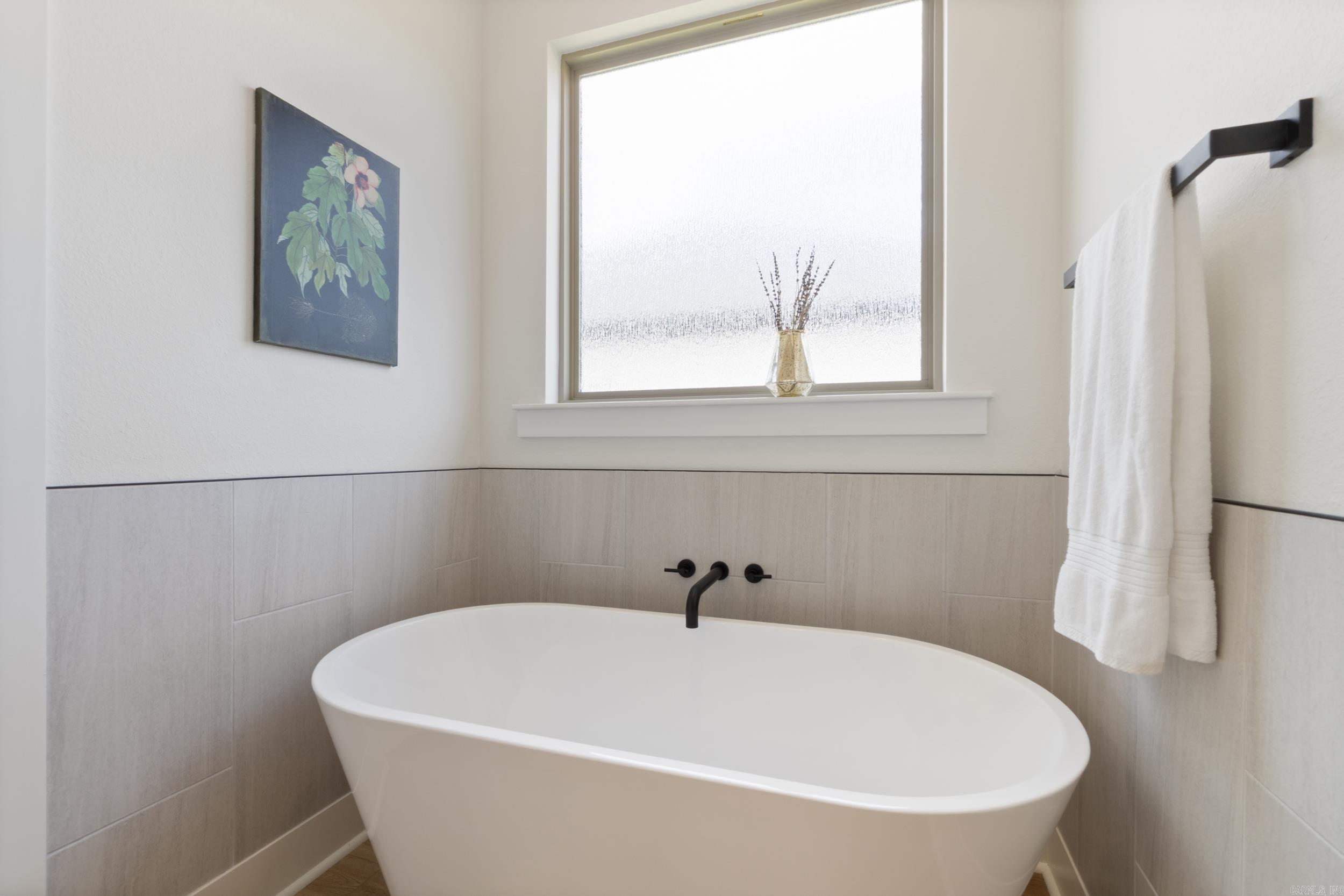 EAST MEADOW - Residential