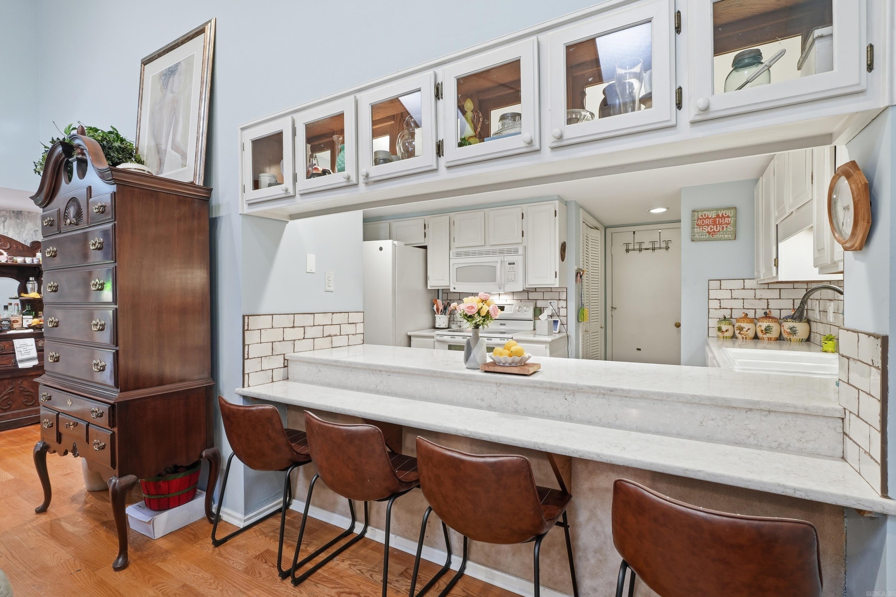 COUNTRY CLUB RIDGE TOWN - Residential