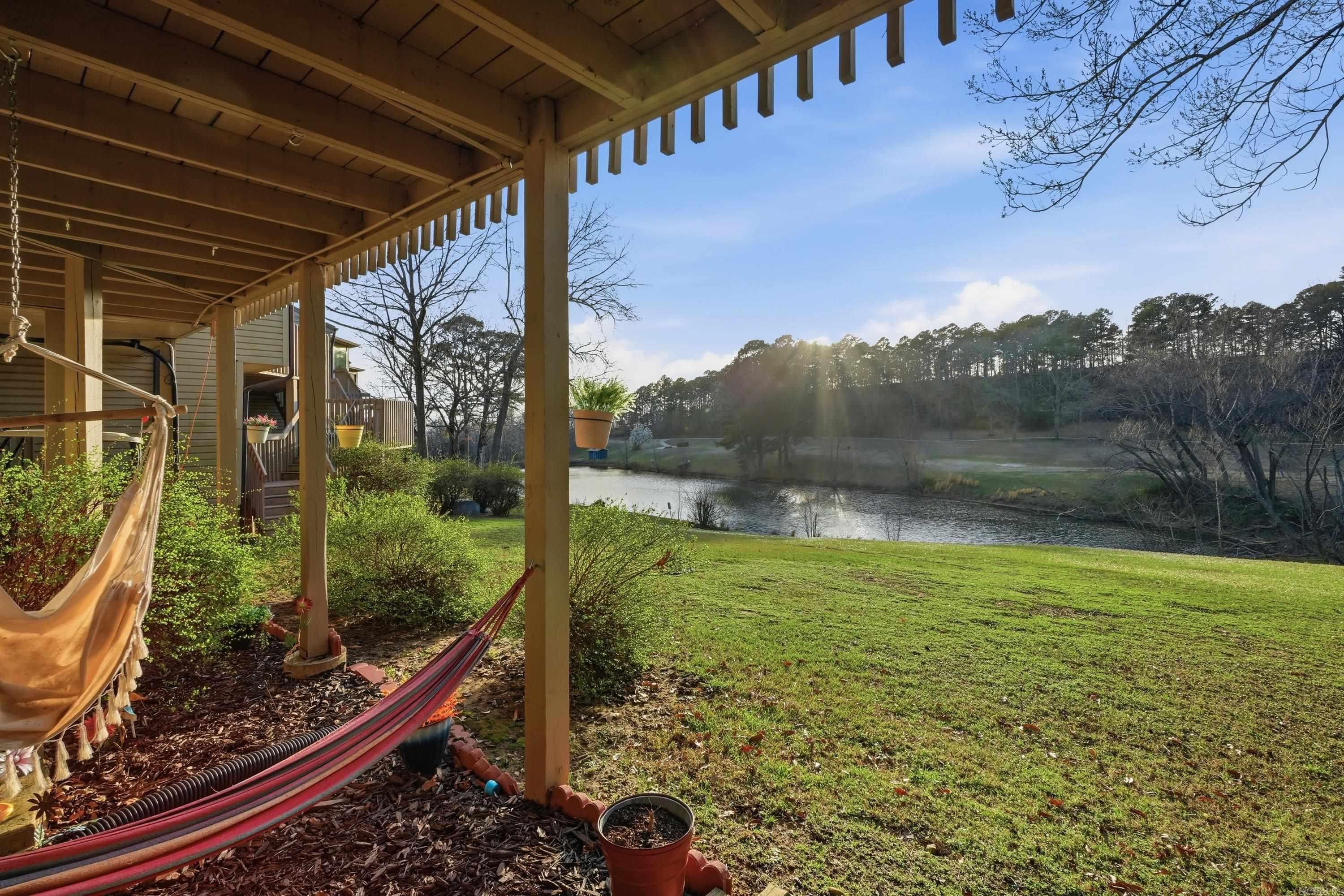 COUNTRY CLUB RIDGE TOWN - Residential