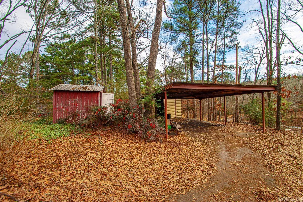 CLINTON ACRES - Residential