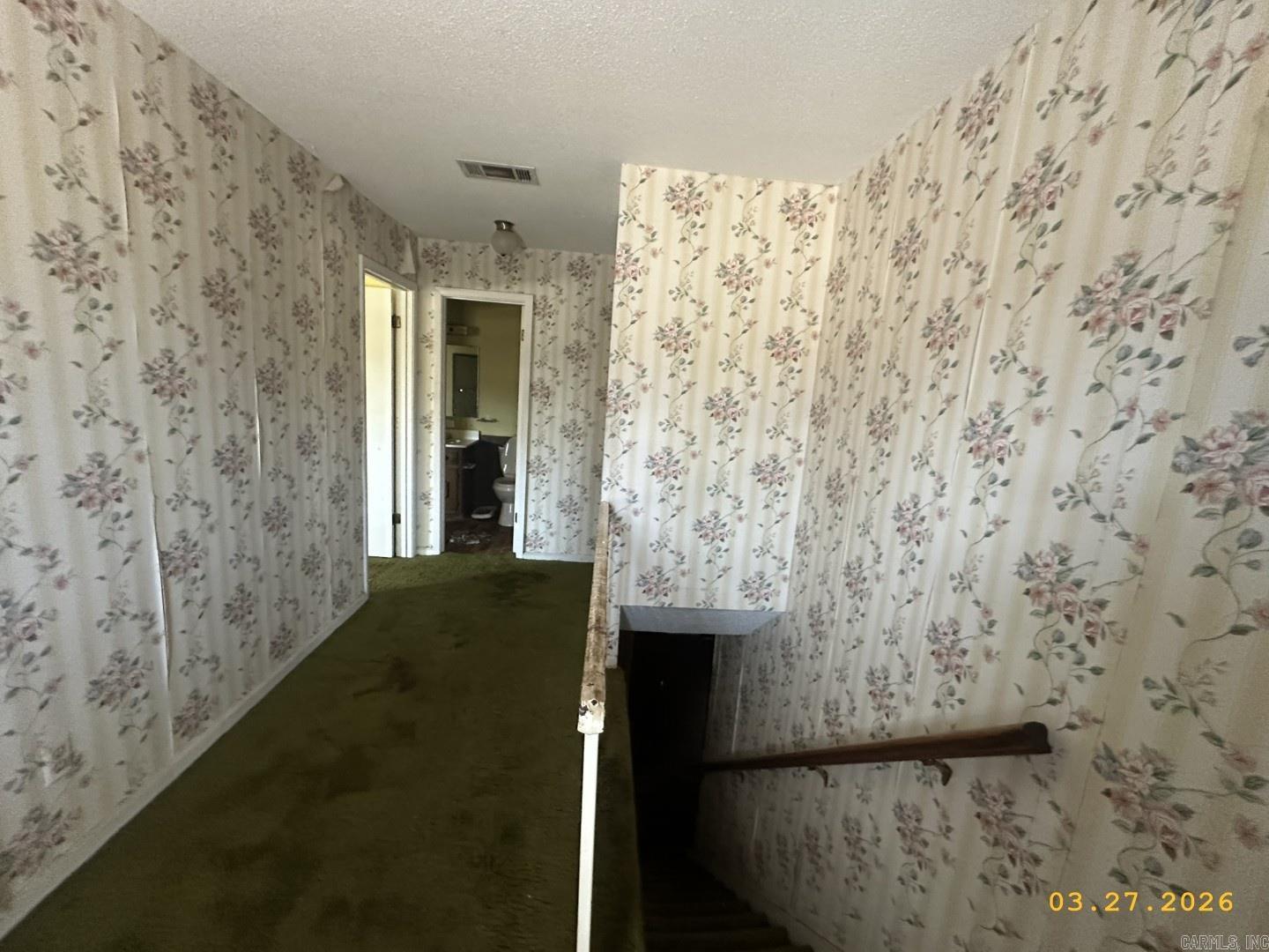 FRENCH VILLAGE - Residential