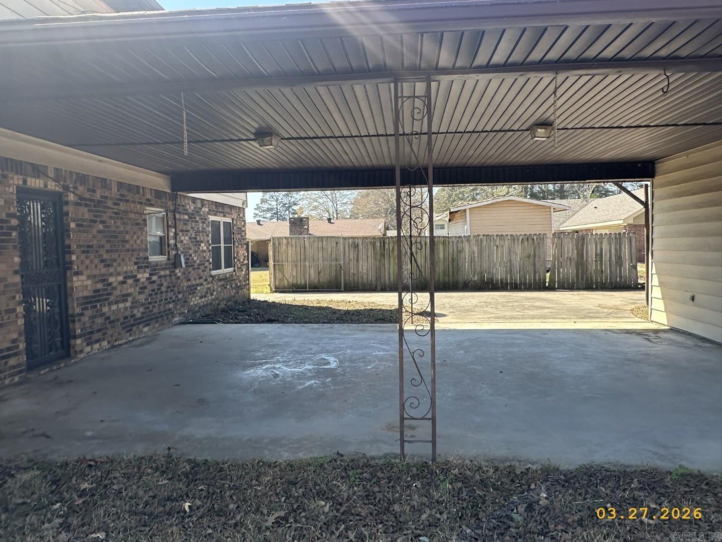 FRENCH VILLAGE - Residential