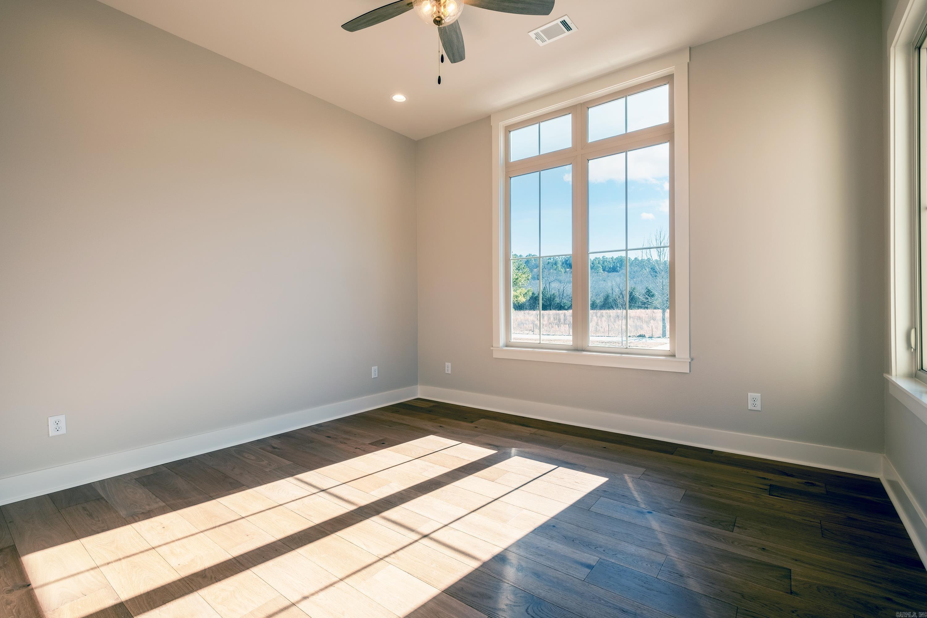 Sweet Gum - Residential