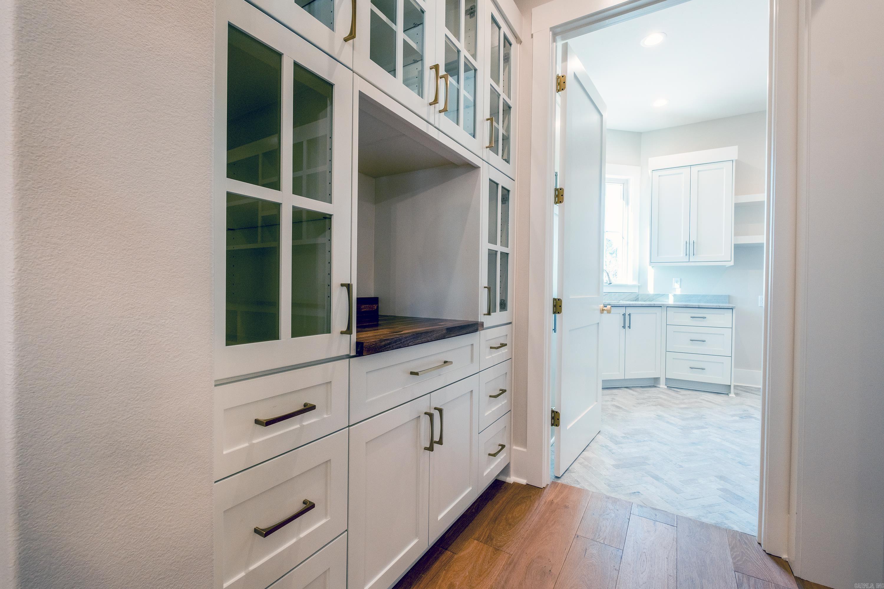 Sweet Gum - Residential