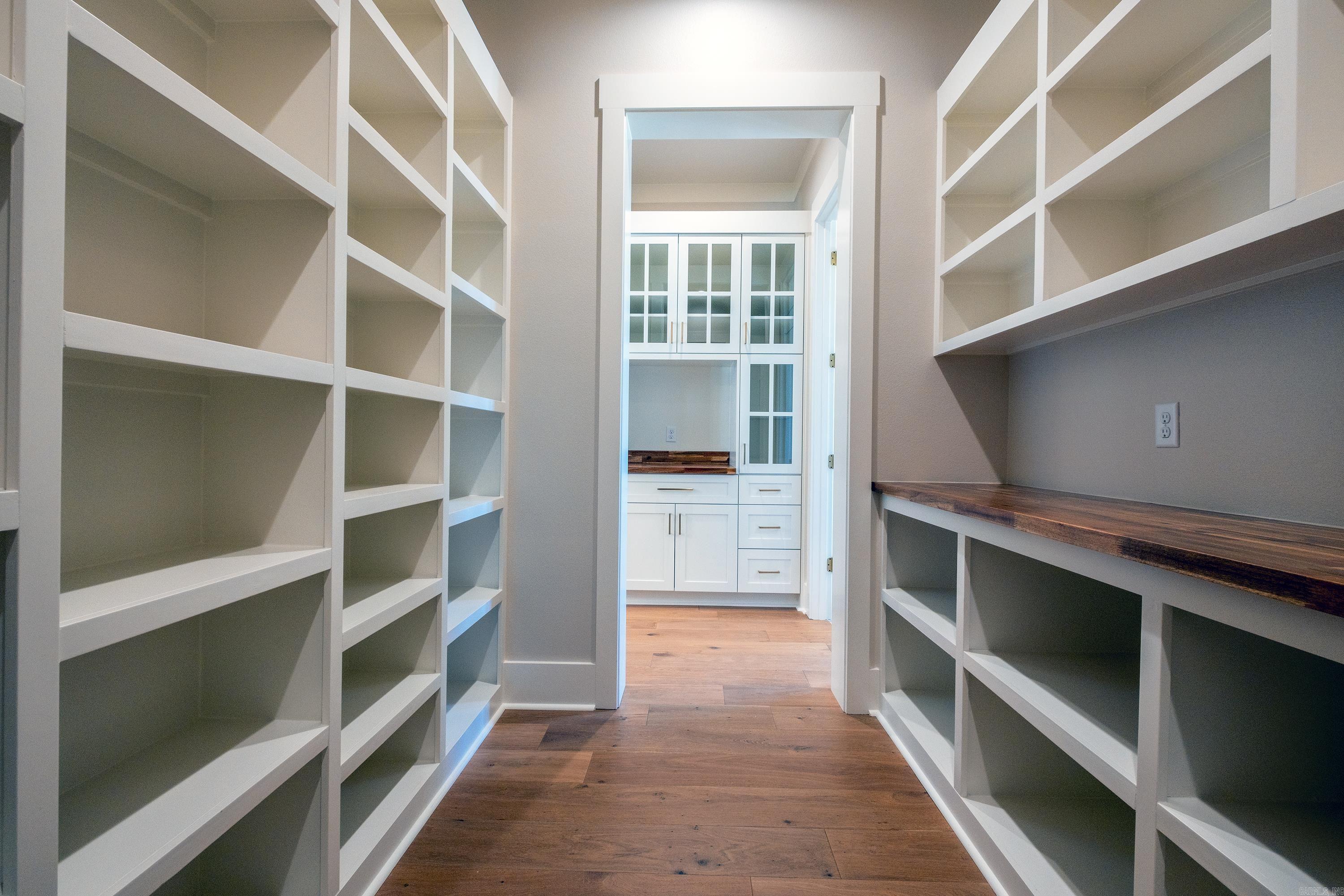 Sweet Gum - Residential