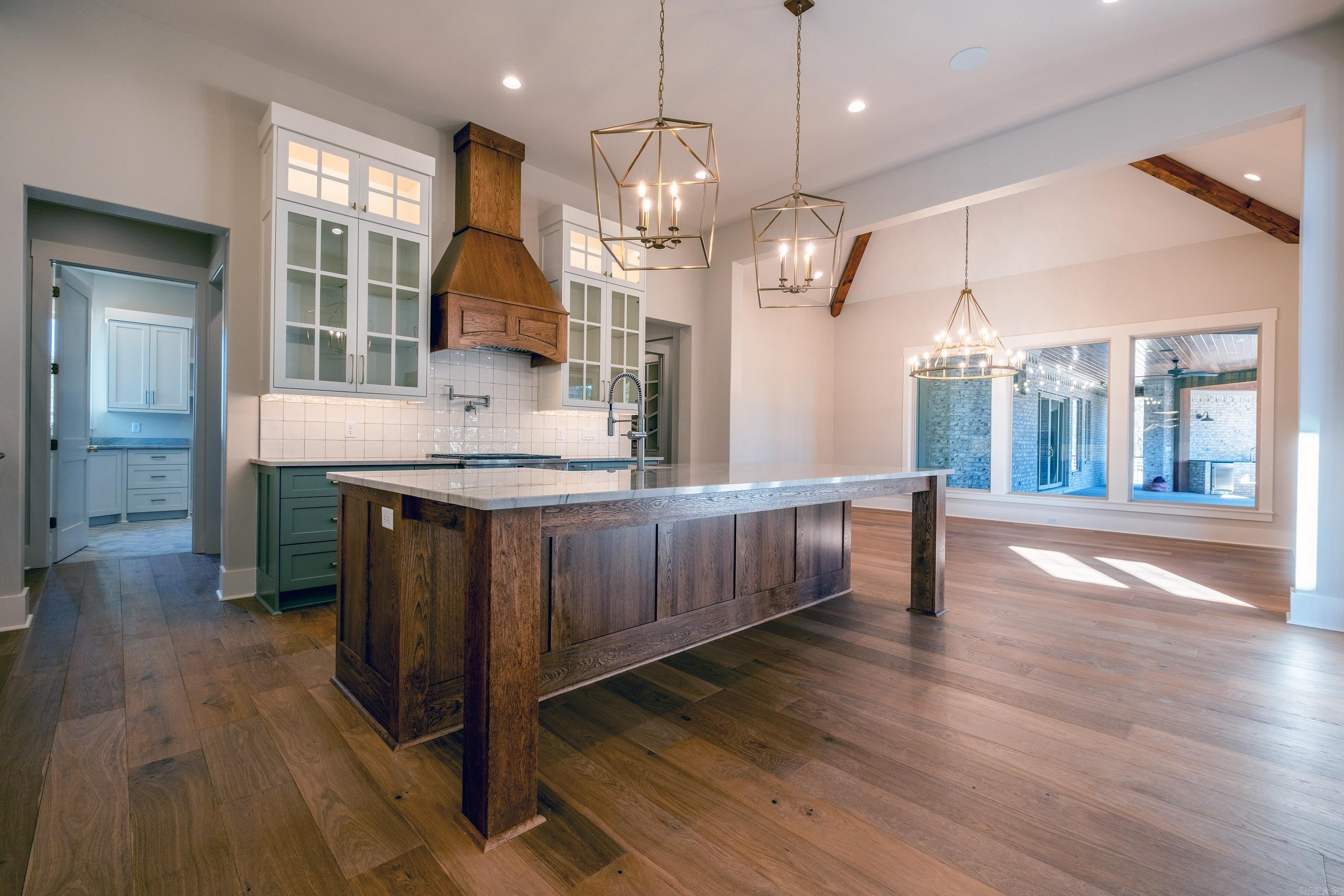 Sweet Gum - Residential