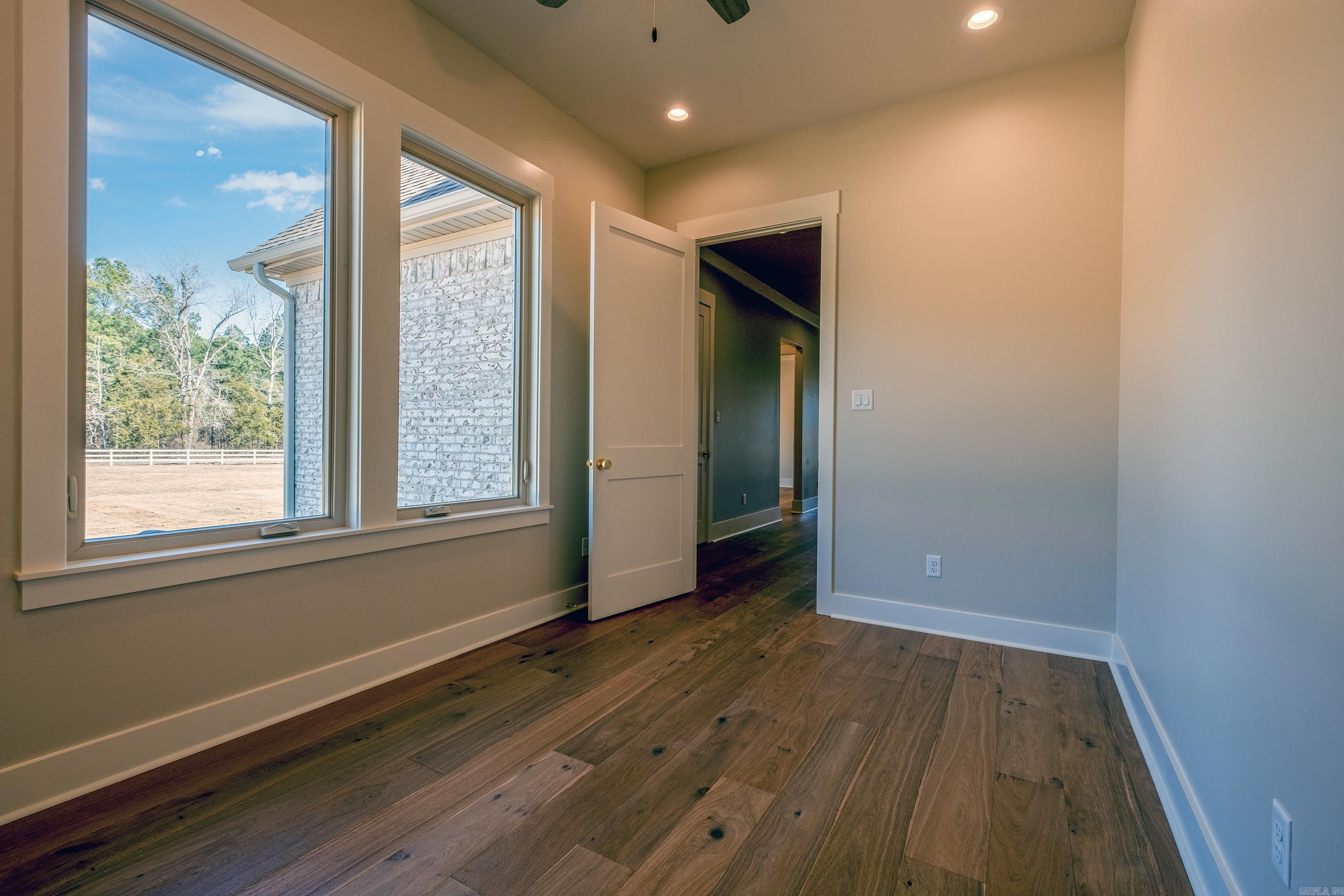 Sweet Gum - Residential