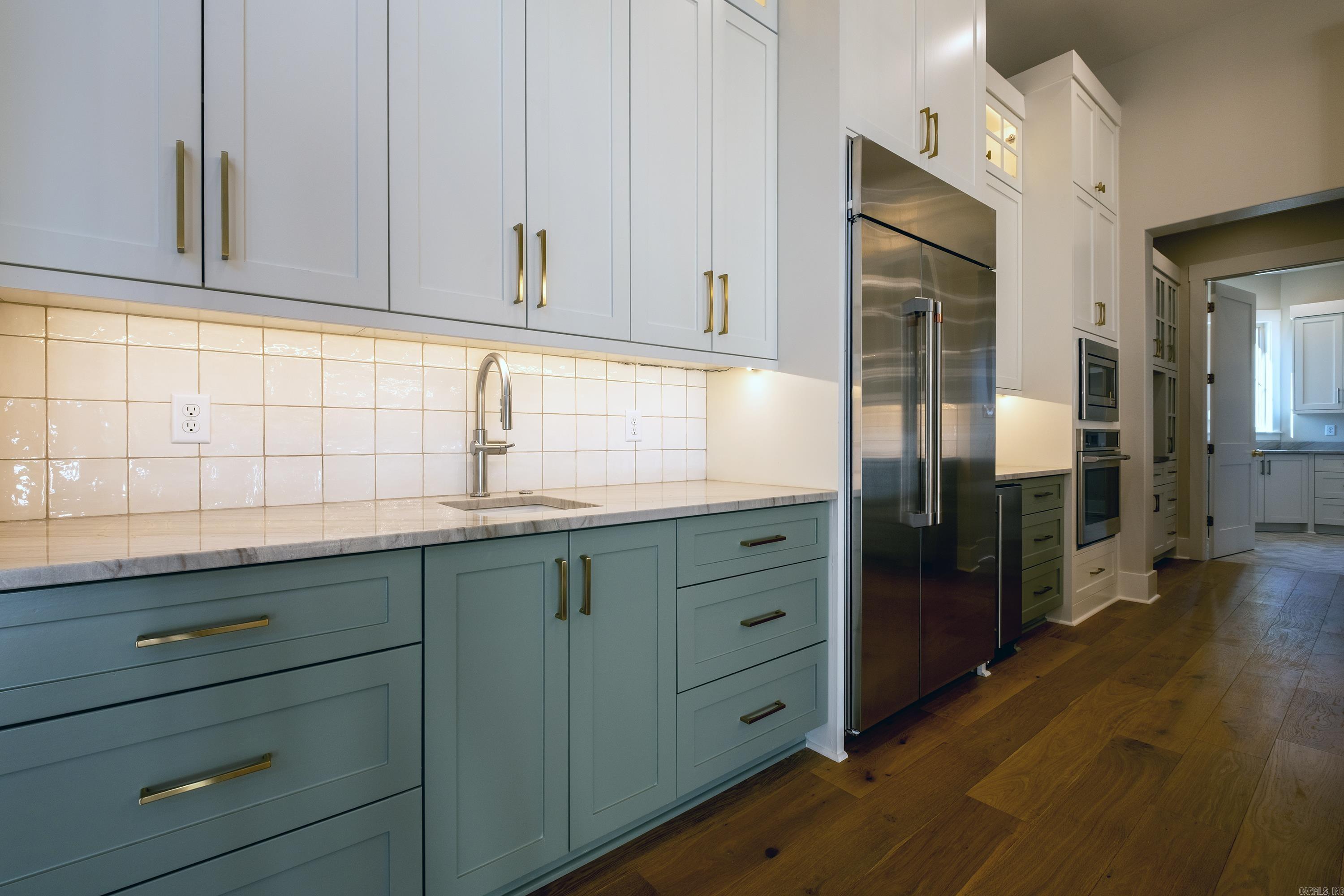 Sweet Gum - Residential