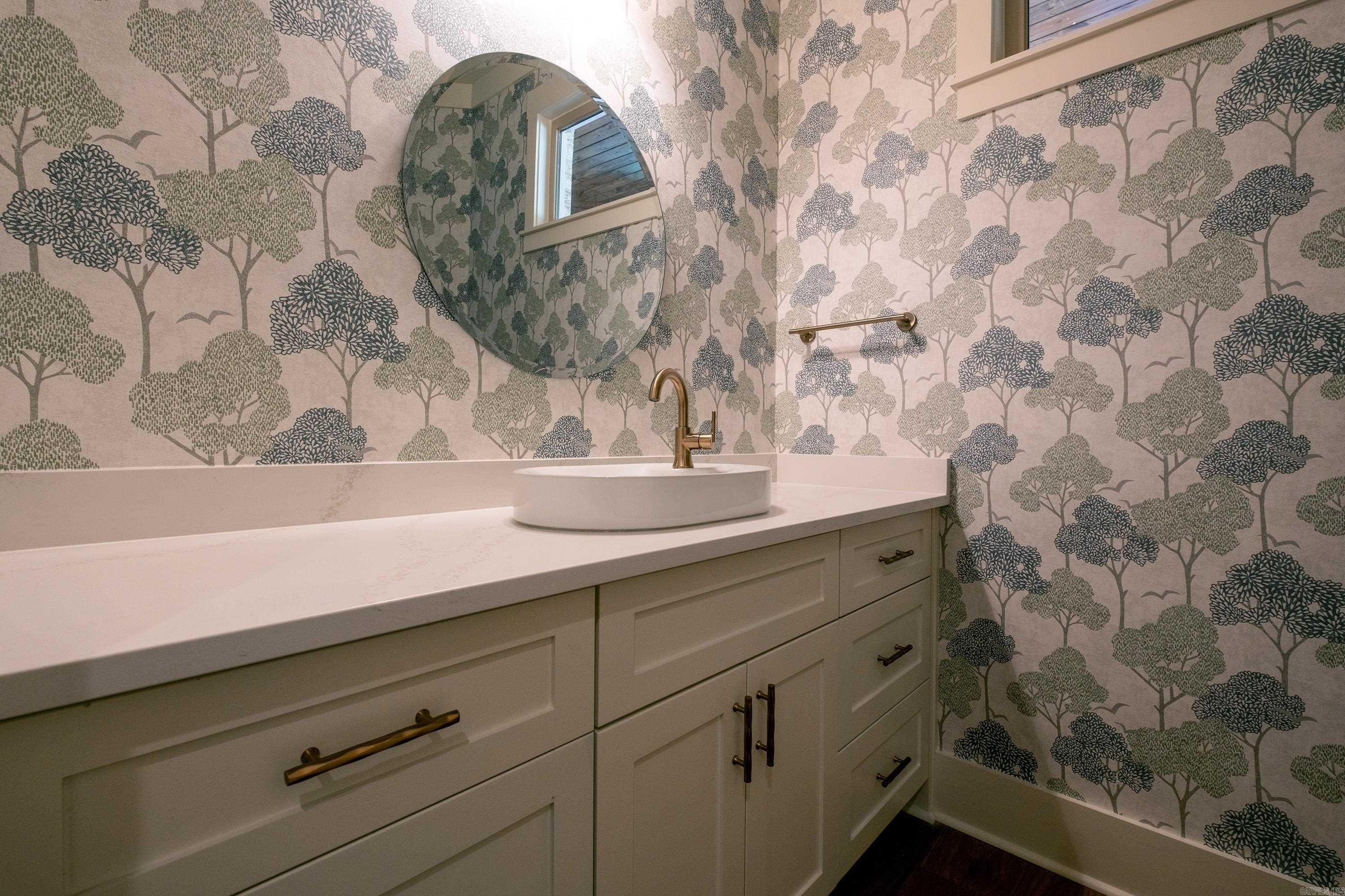 Sweet Gum - Residential