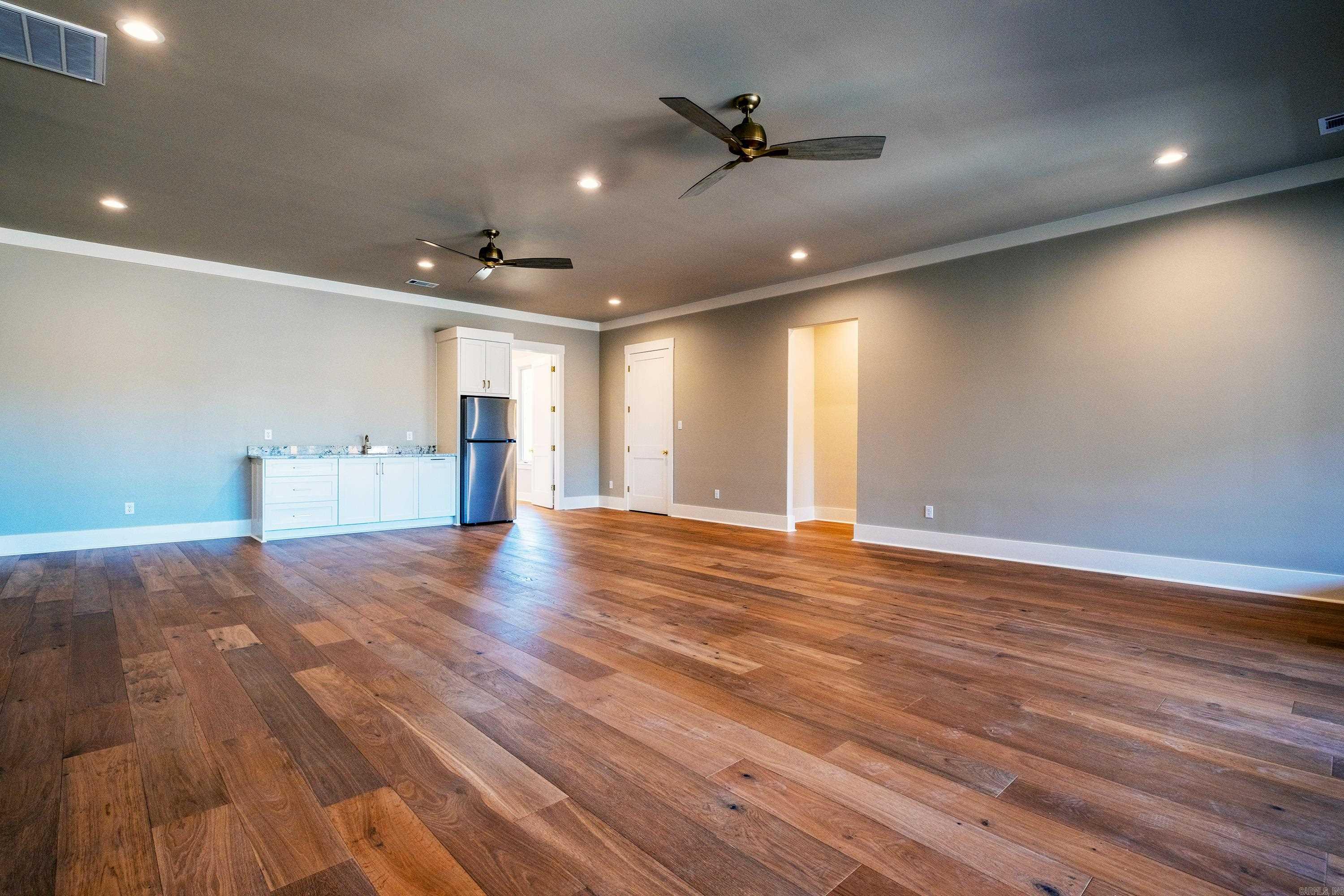 Sweet Gum - Residential