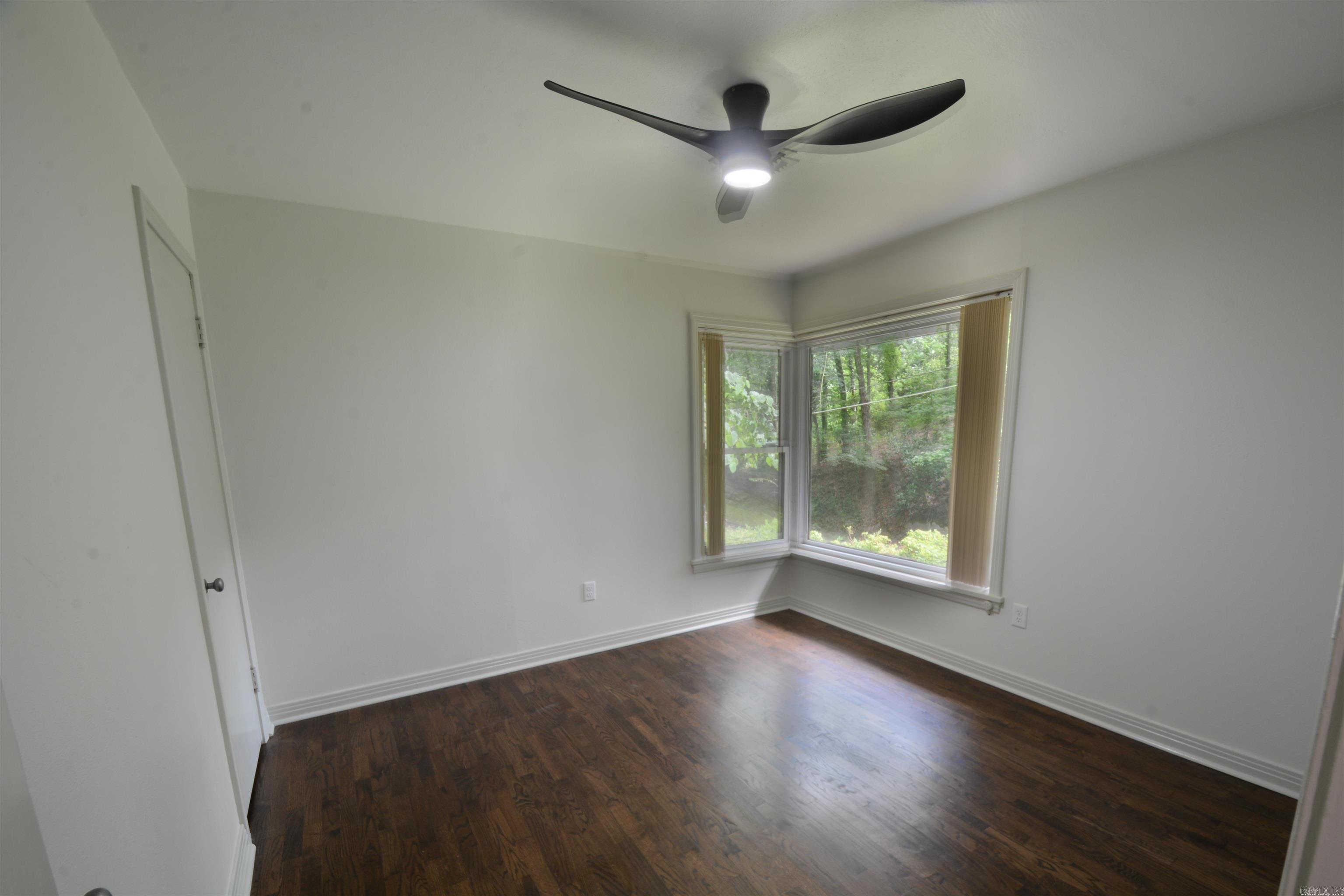 EDDY & LONGINOTTI - Residential