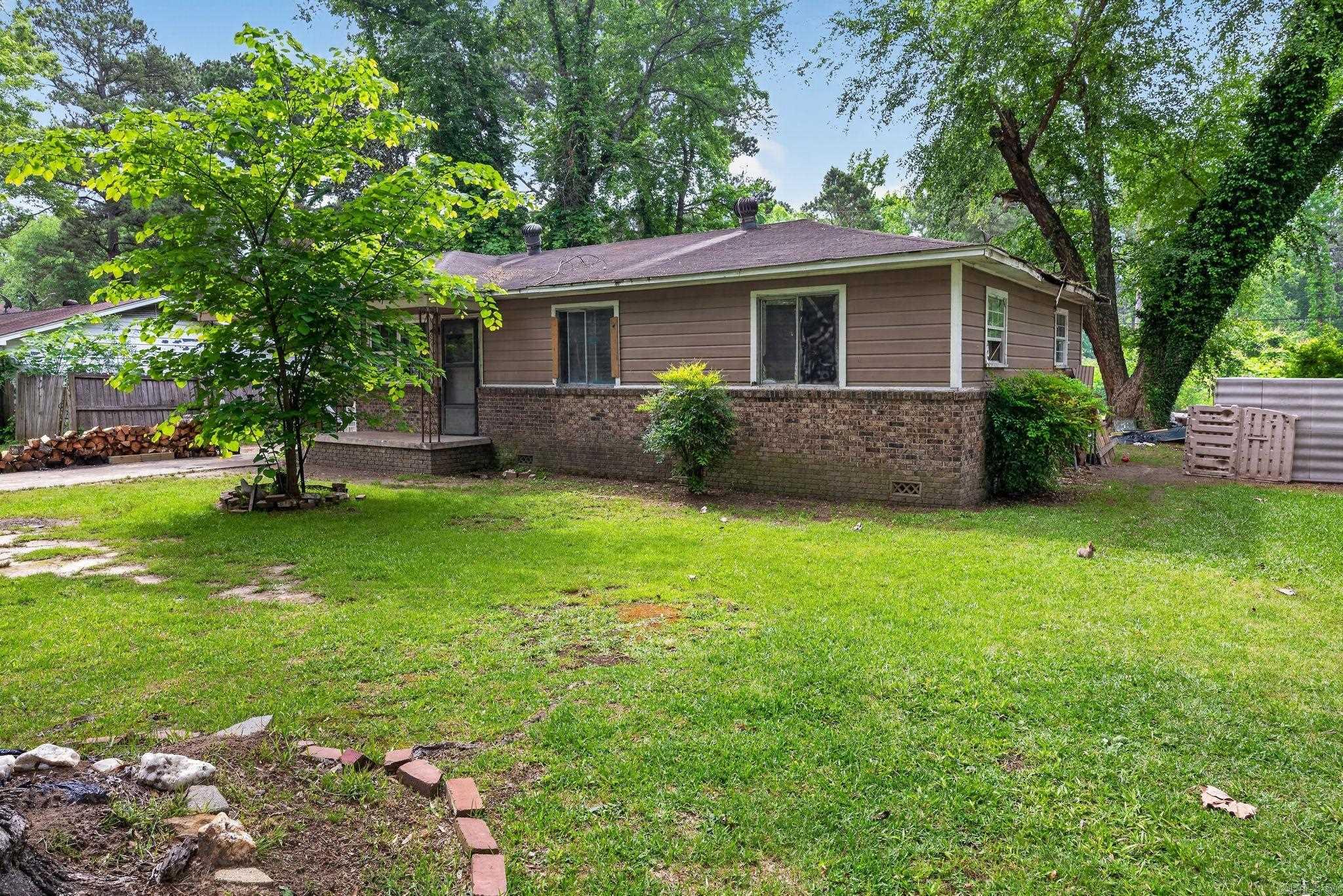 GREENFIELD PARK - Residential