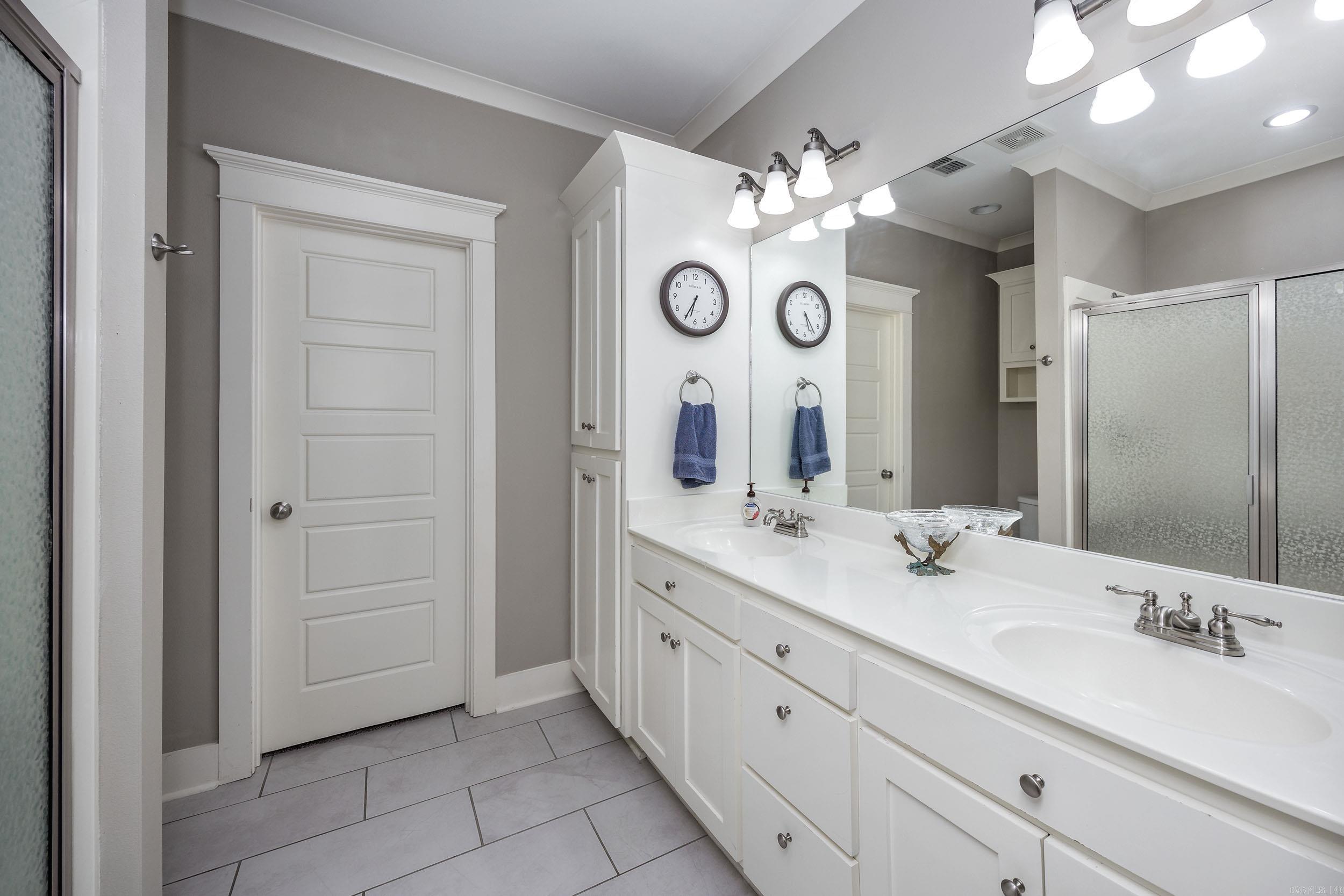 VALLEY VIEW - Residential