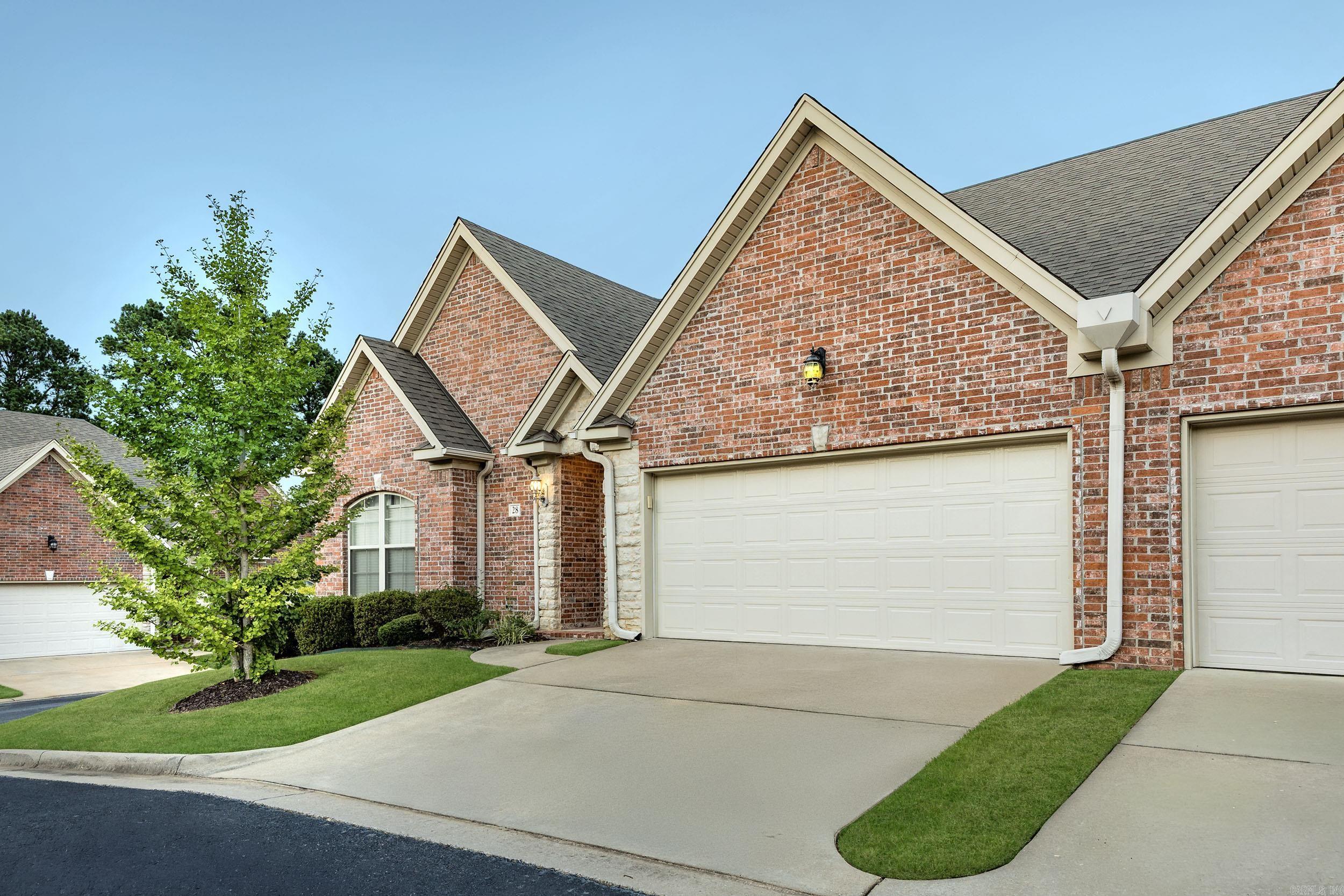 VALLEY VIEW - Residential