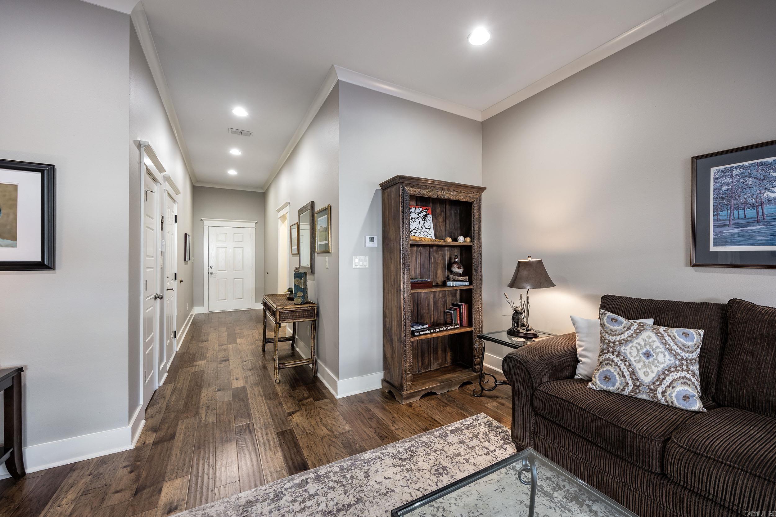 VALLEY VIEW - Residential