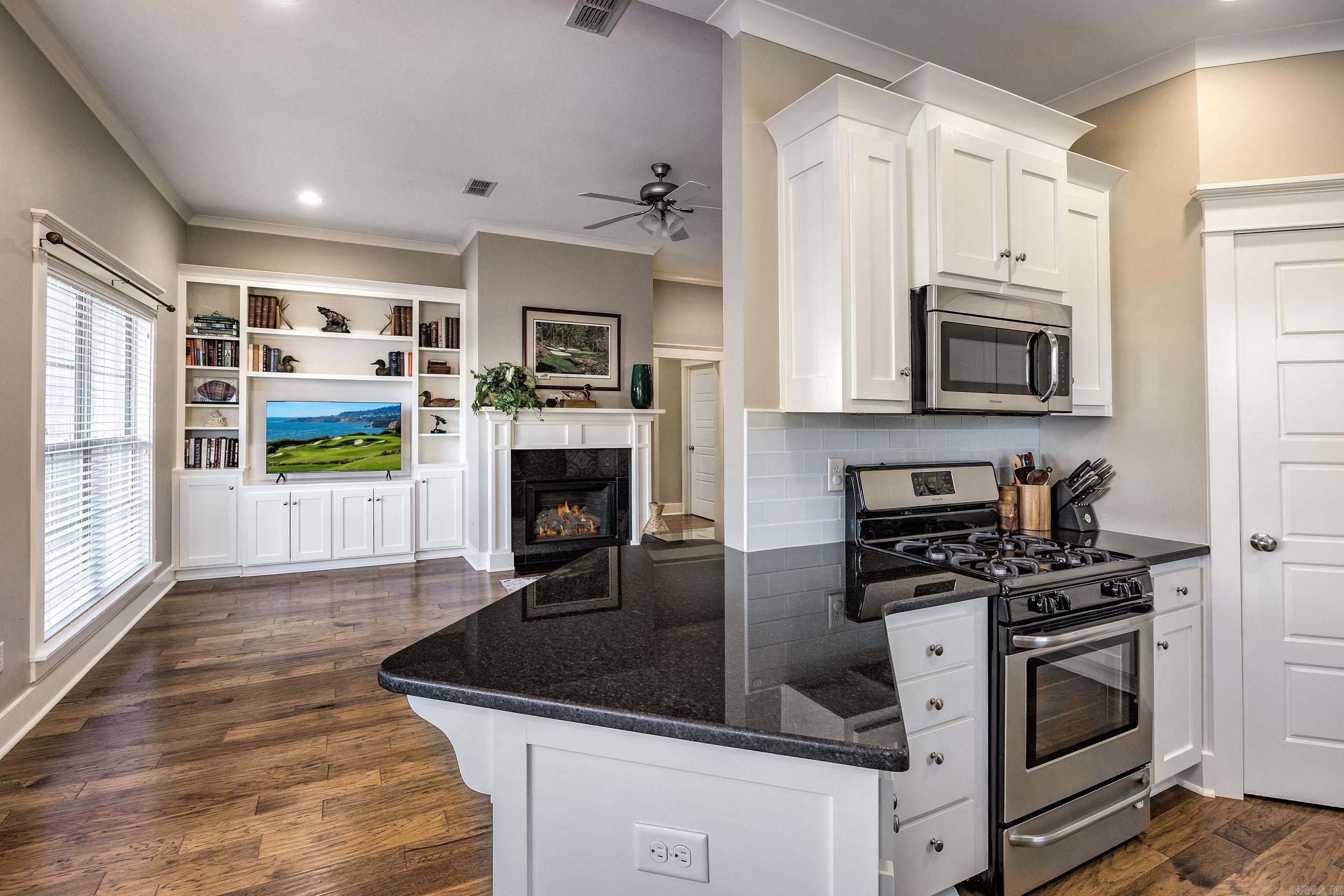 VALLEY VIEW - Residential