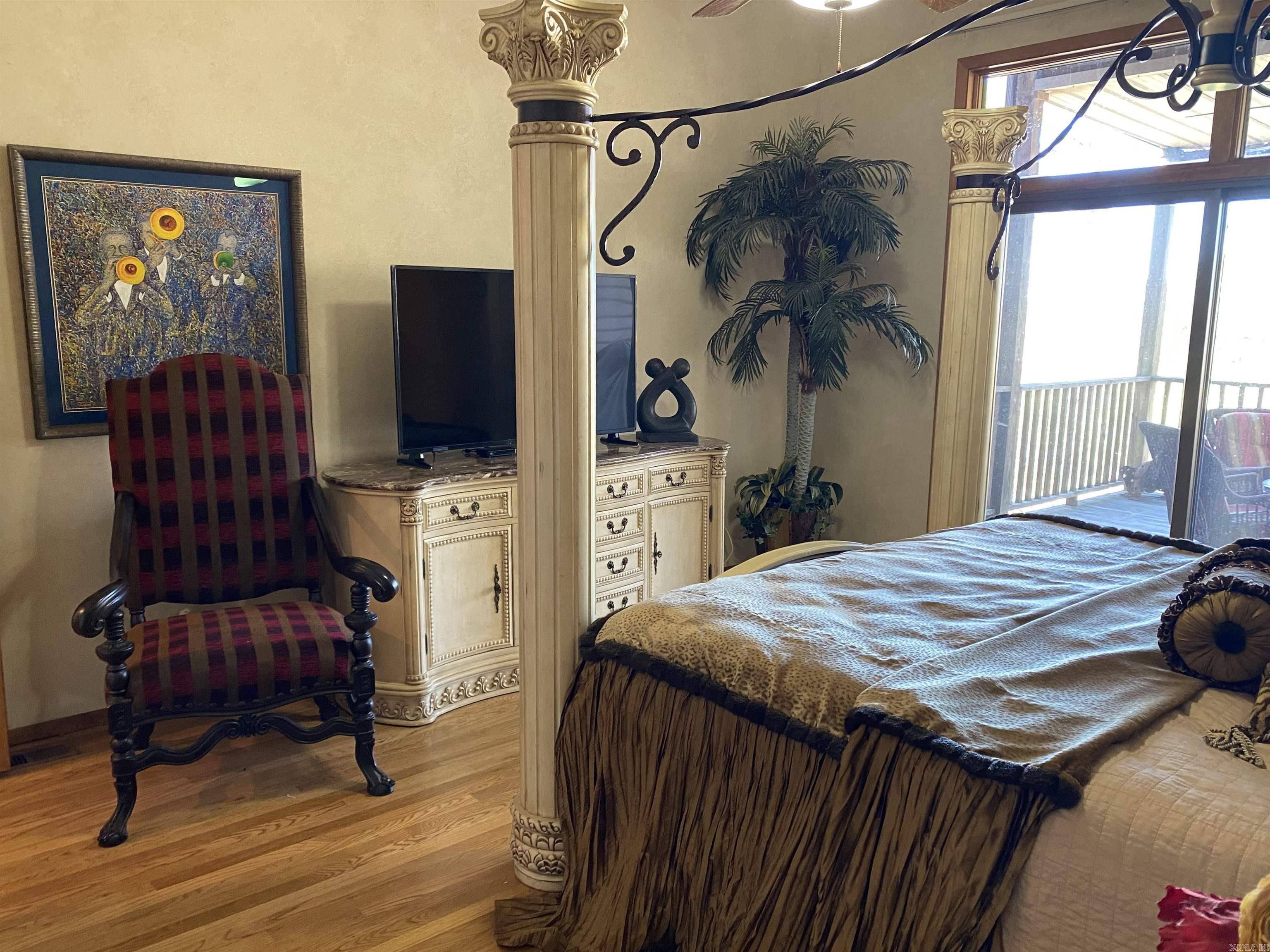 Harbor East Condo - Residential