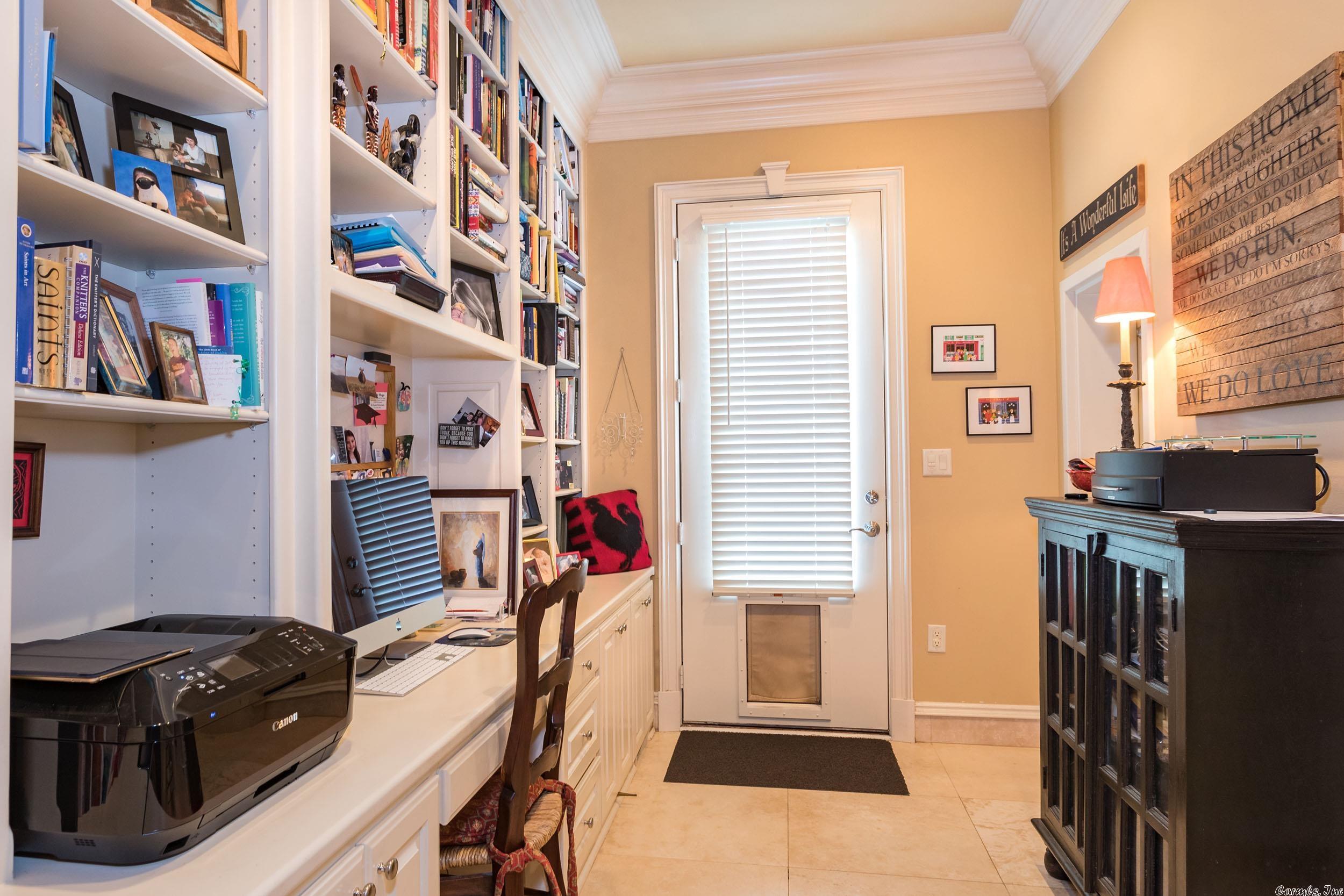 CHENAL VALLEY SOLOGNE CIRCLE - Residential