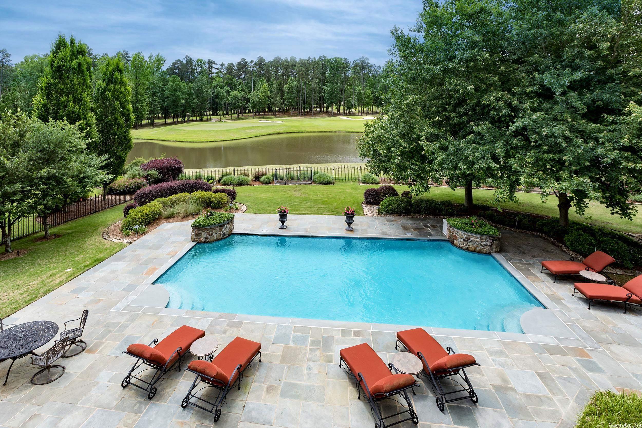 CHENAL VALLEY SOLOGNE CIRCLE - Residential